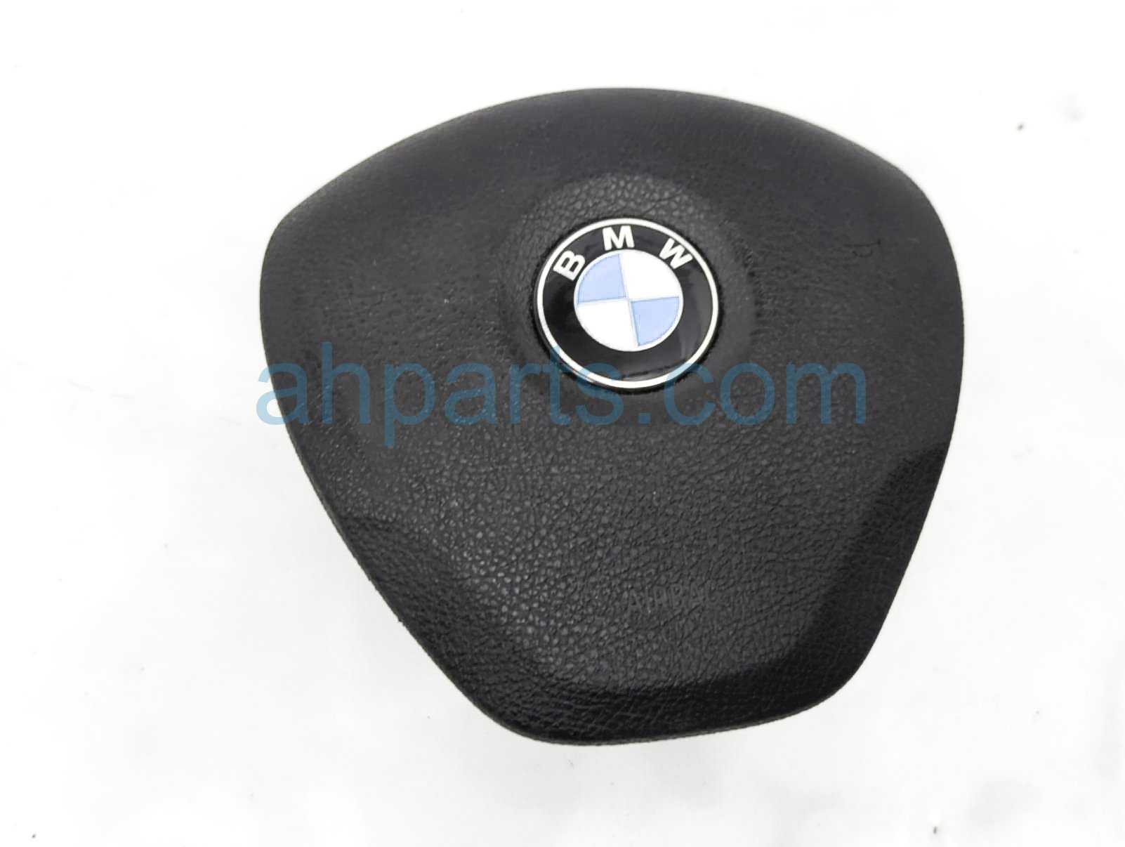 $450 BMW DRIVER WHEEL AIRBAG