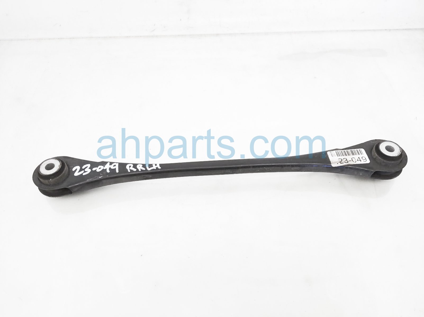 $30 BMW RR/LH LATERAL GUIDE CONTROL ARM