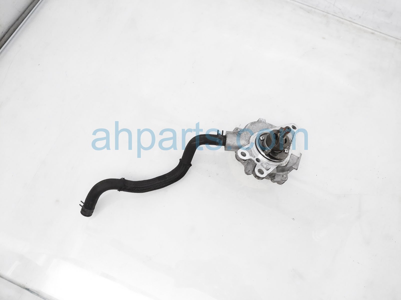 $195 Toyota VACUUM PUMP ASSY - 1.8L SDN