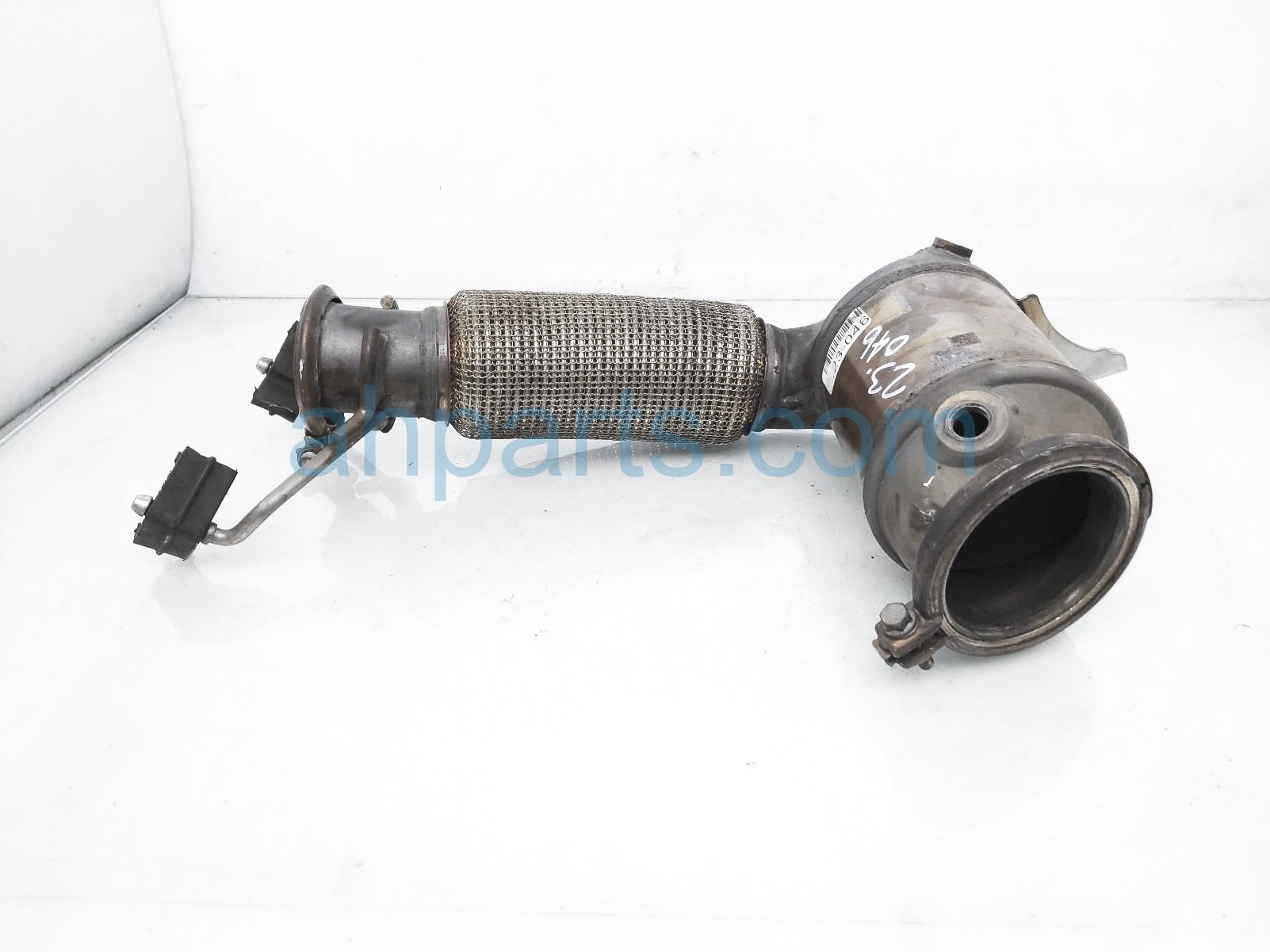 $649 BMW EXHAUST CATALYTIC CONVERTER