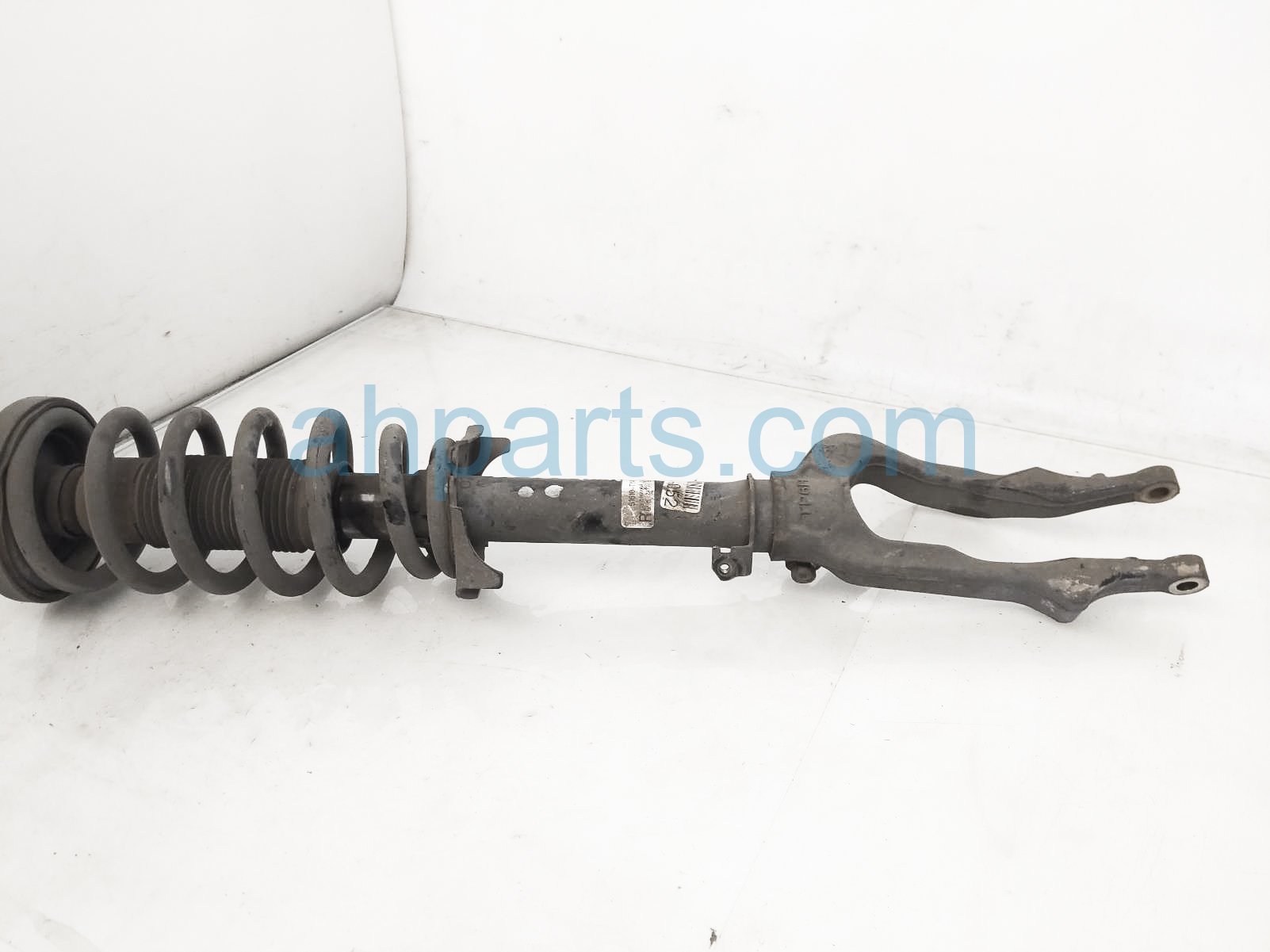 $99 Honda FR/RH STRUT + SPRING - 2.4L