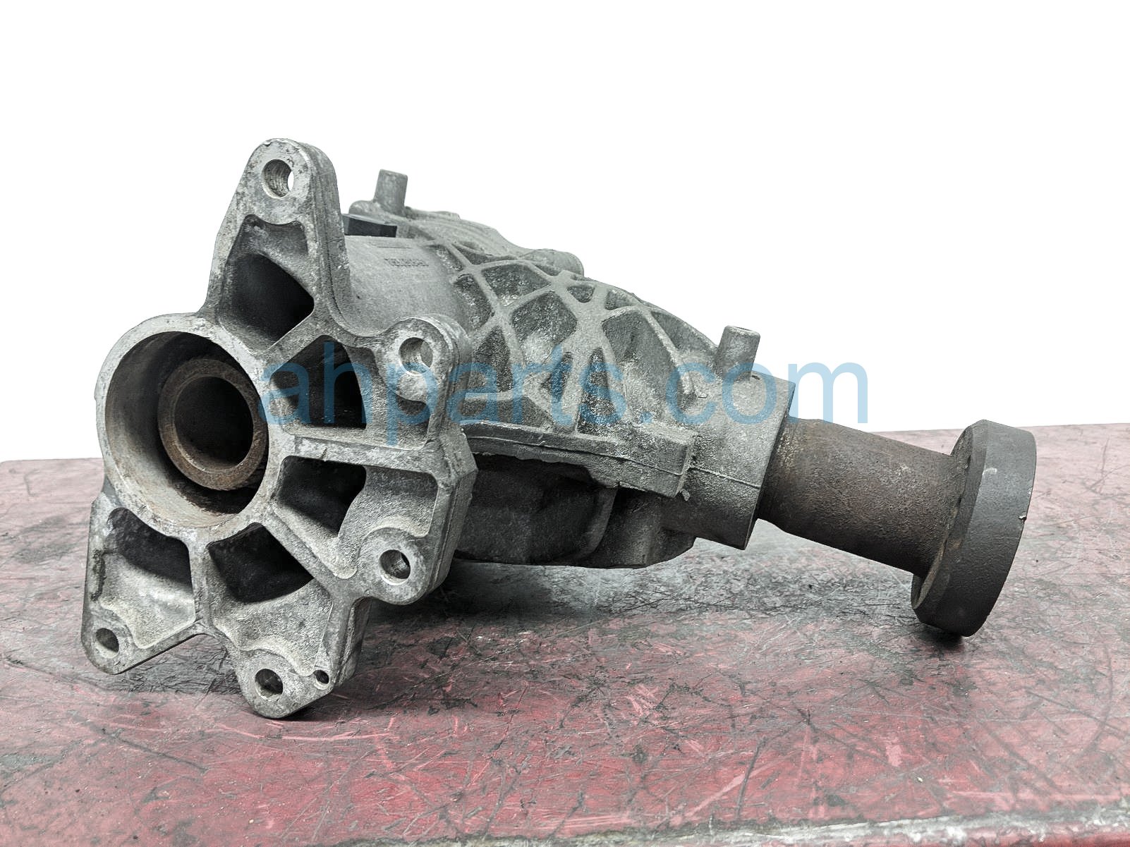 $199 Volvo TRANSFER CASE ASSY