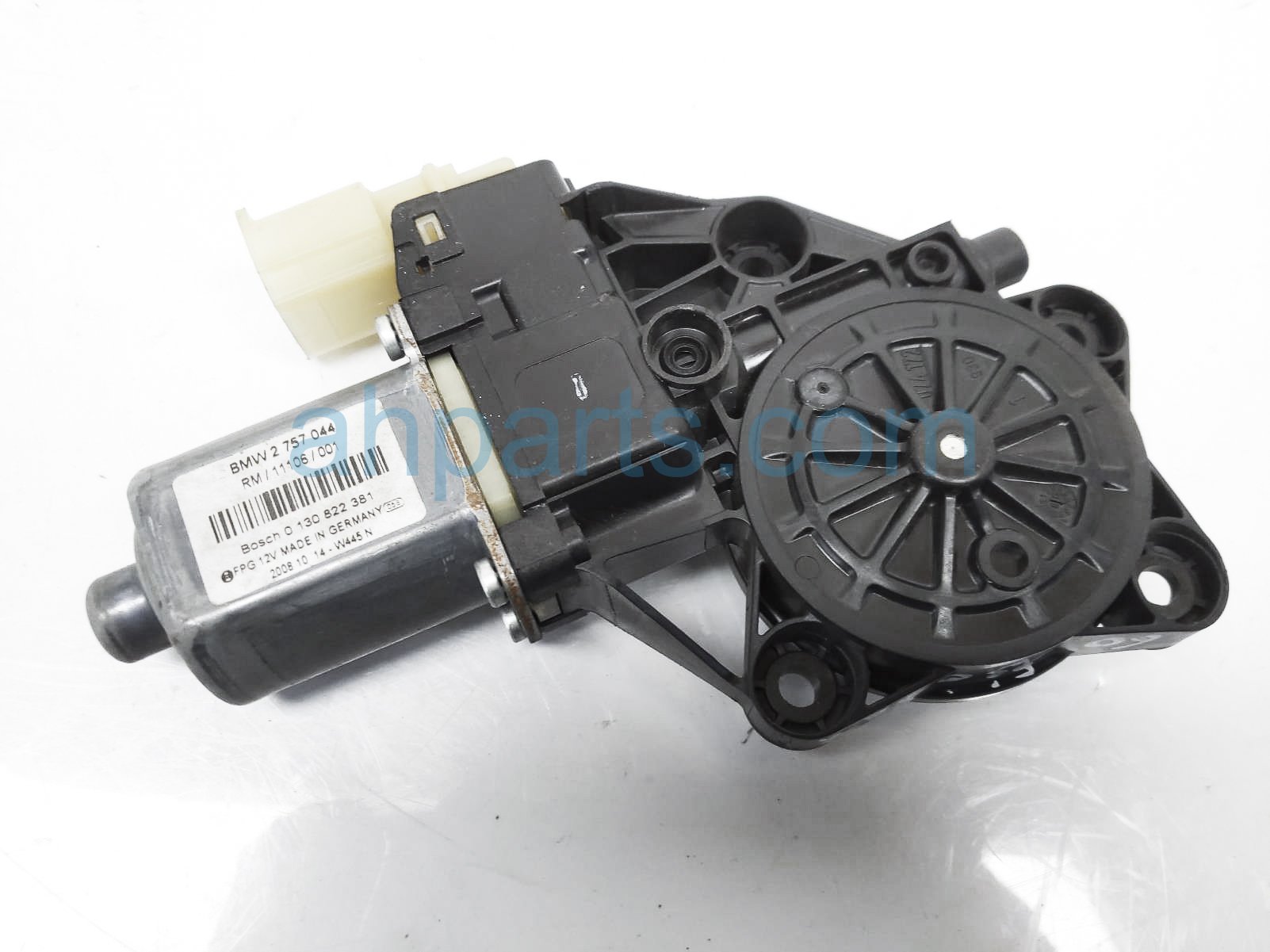 $25 BMW FR/RH WINDOW REGULATOR MOTOR ONLY