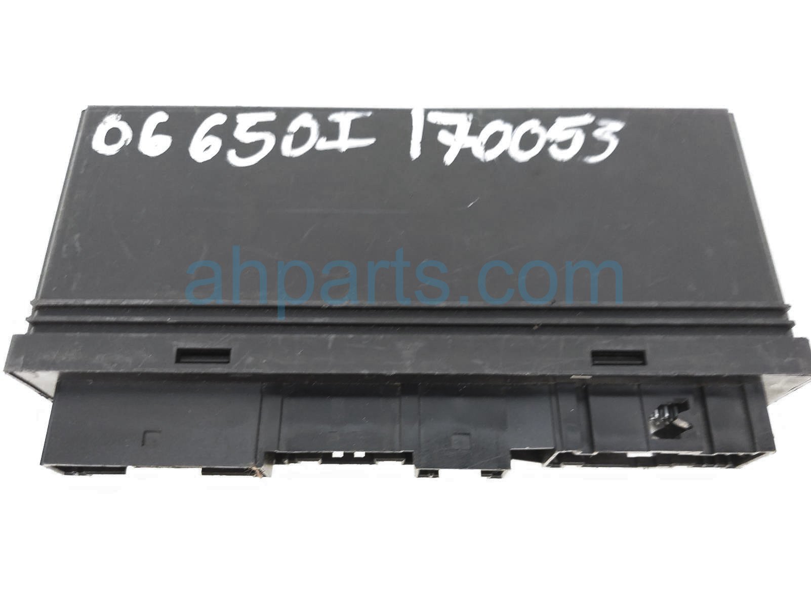 $49 BMW BODY CONTROL MODULE UNIT