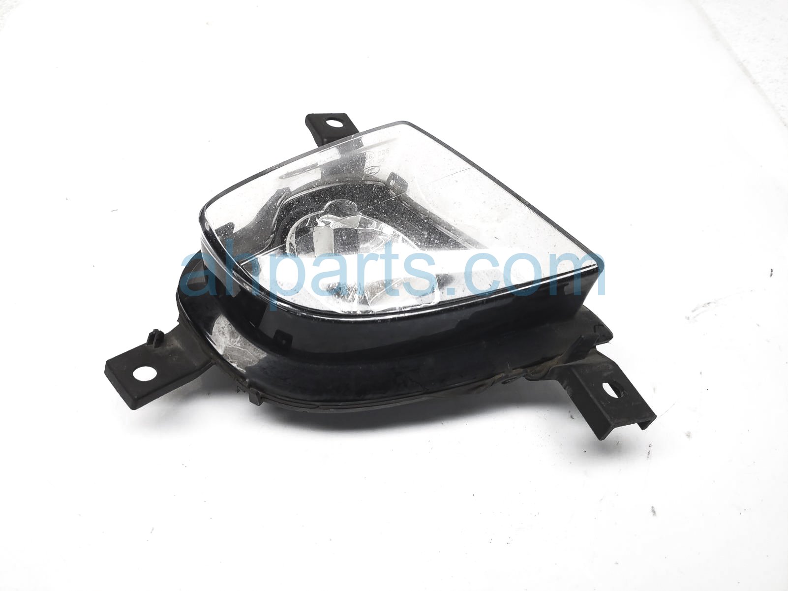 $30 BMW RH FOG LAMP / LIGHT - NOTES