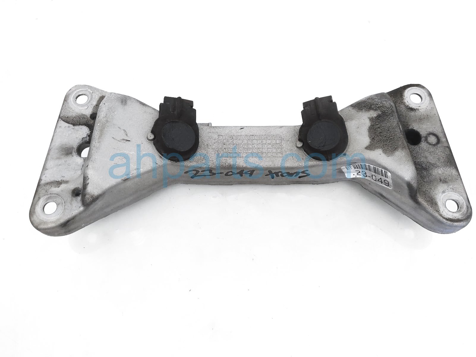 $35 BMW TRANSMISSION CROSSMEMBER