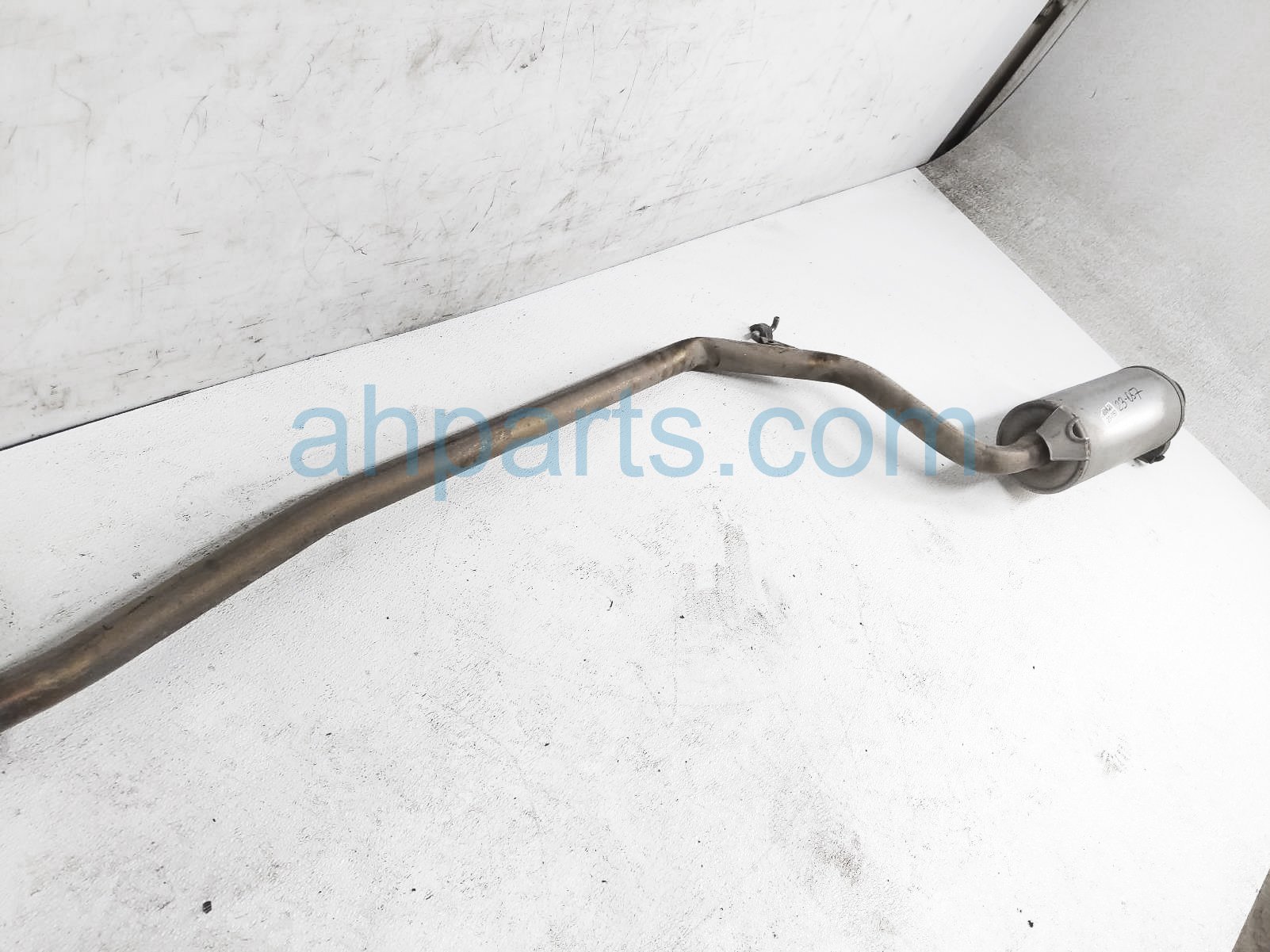 $75 Honda EXHAUST PIPE B - 1.8L