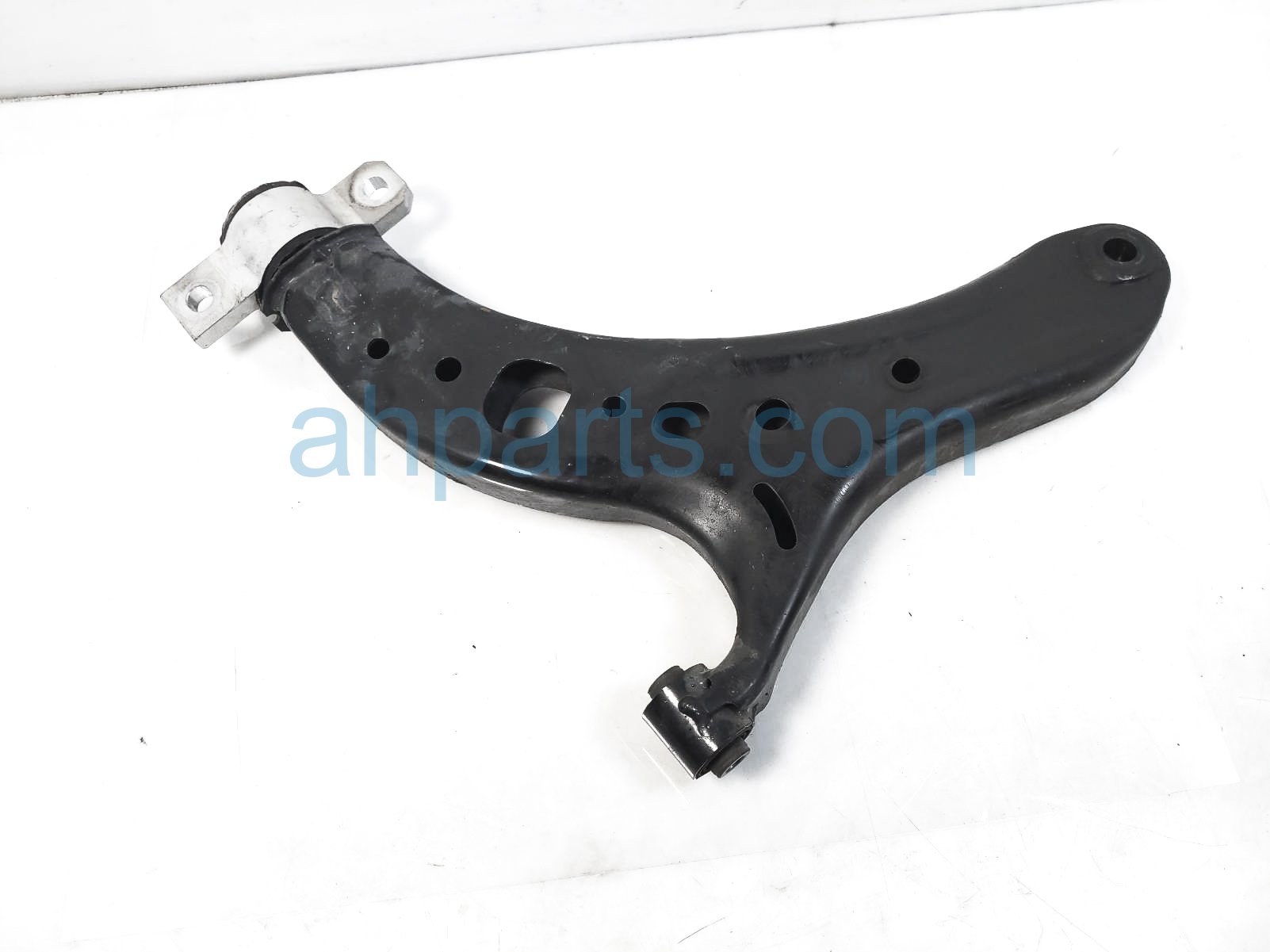 $140 Subaru FR/LH LOWER CONTROL ARM