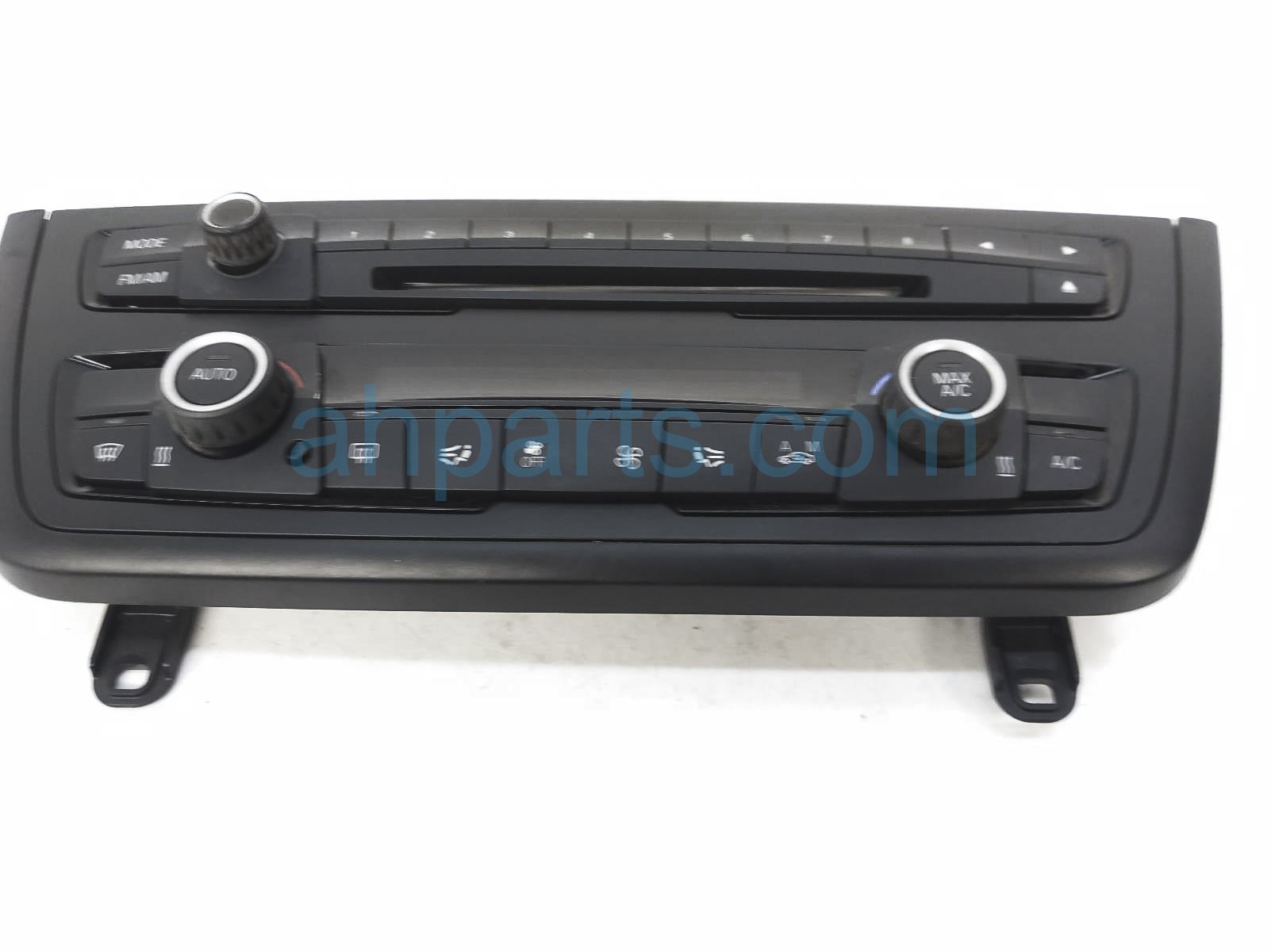 $75 BMW AUDIO & CLIMATE CONTROLS PANEL ASSY