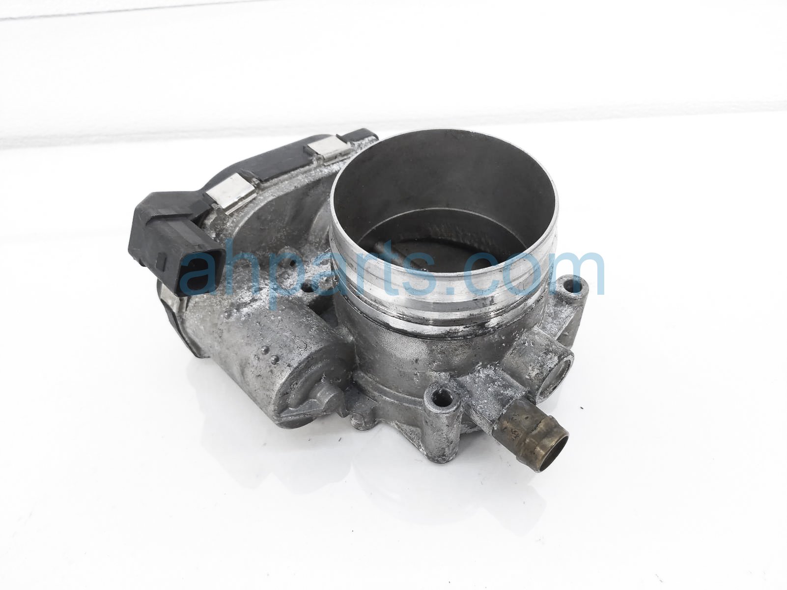 $40 BMW THROTTLE BODY