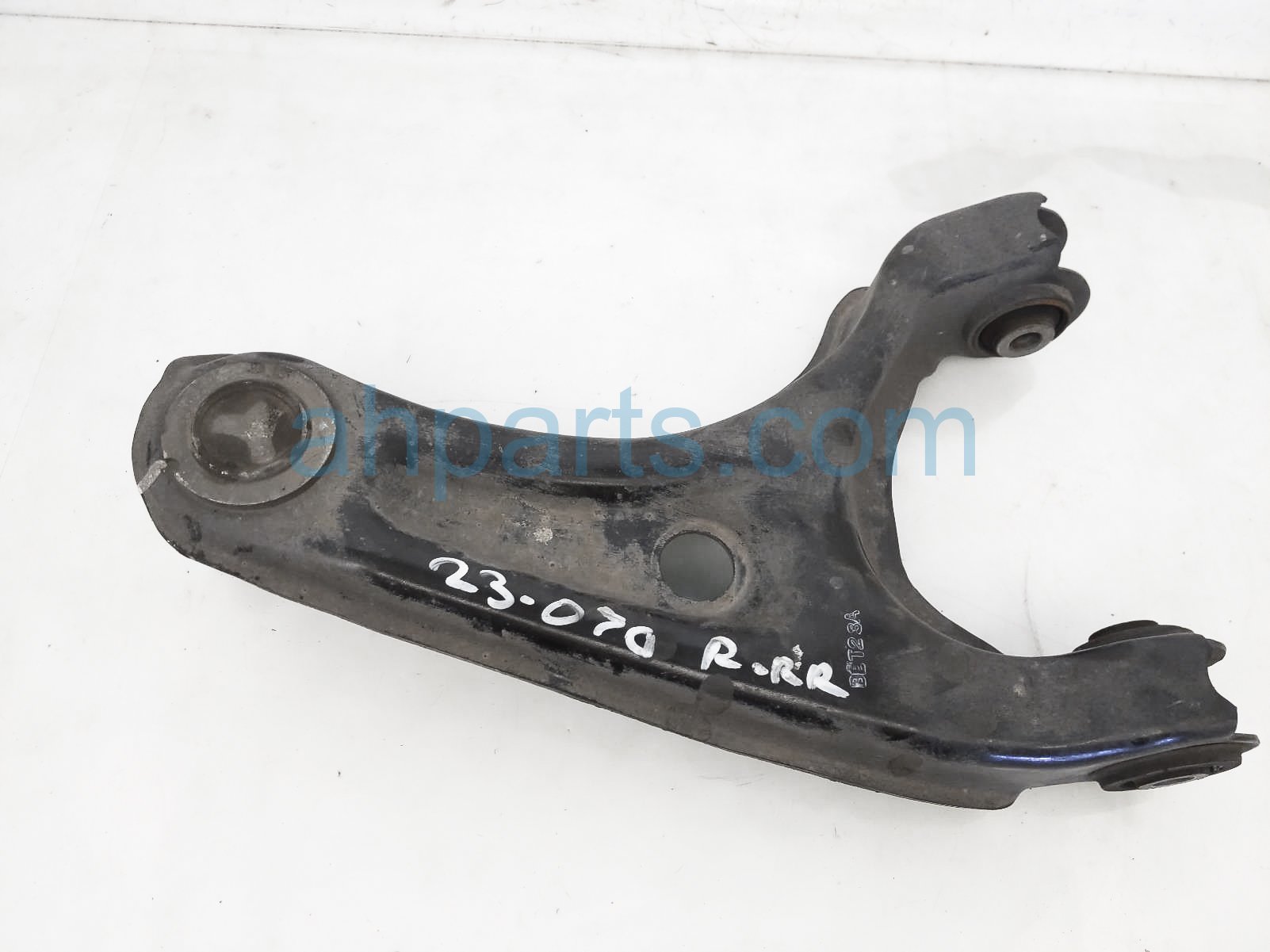 $45 Acura RR/RH UPPER CONTROL ARM