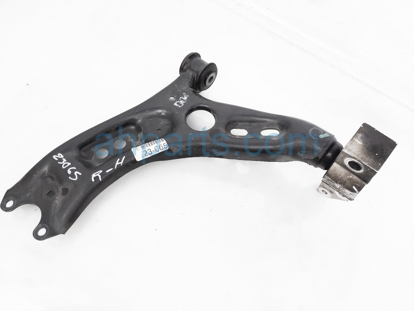 $45 Volkswagen FR/LH LOWER CONTROL ARM