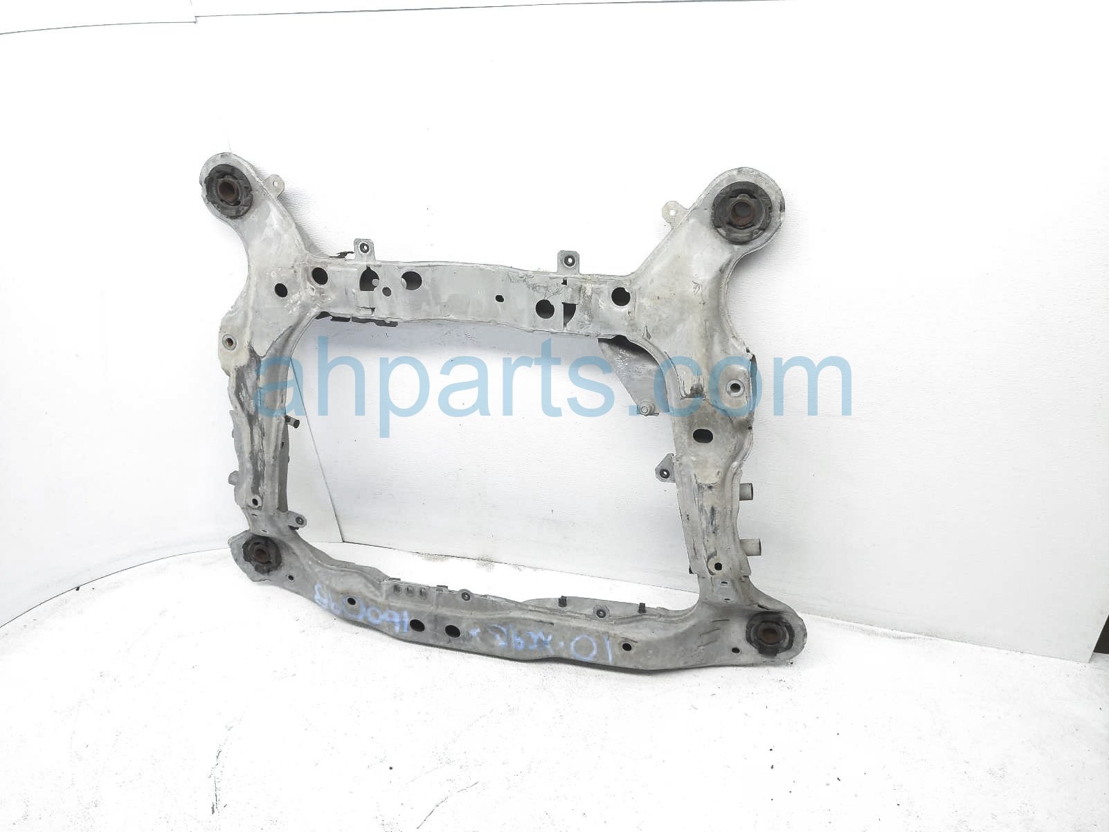 $225 Volvo FRONT SUB FRAME / ENGINE CRADLE**