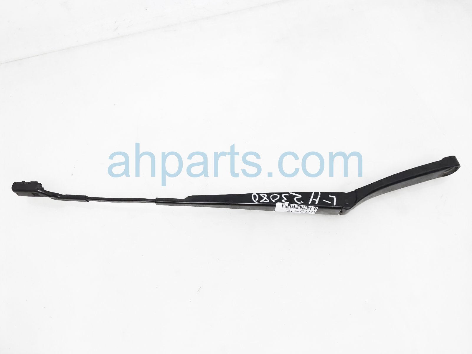 $25 Volkswagen LH WINDSHIELD WIPER ARM