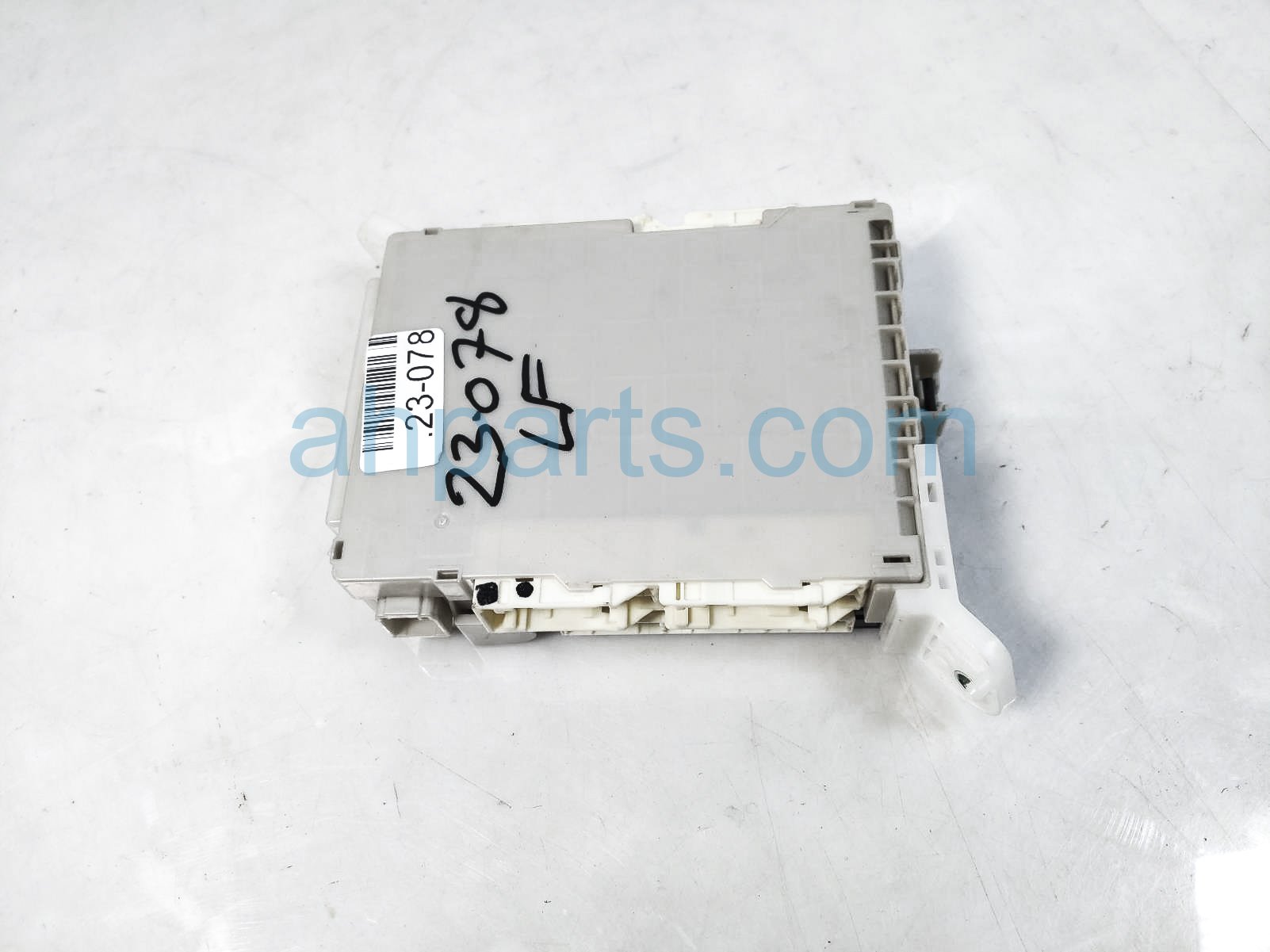 $75 Subaru INTEGRATED CONTROL UNIT JUNCTION BOX