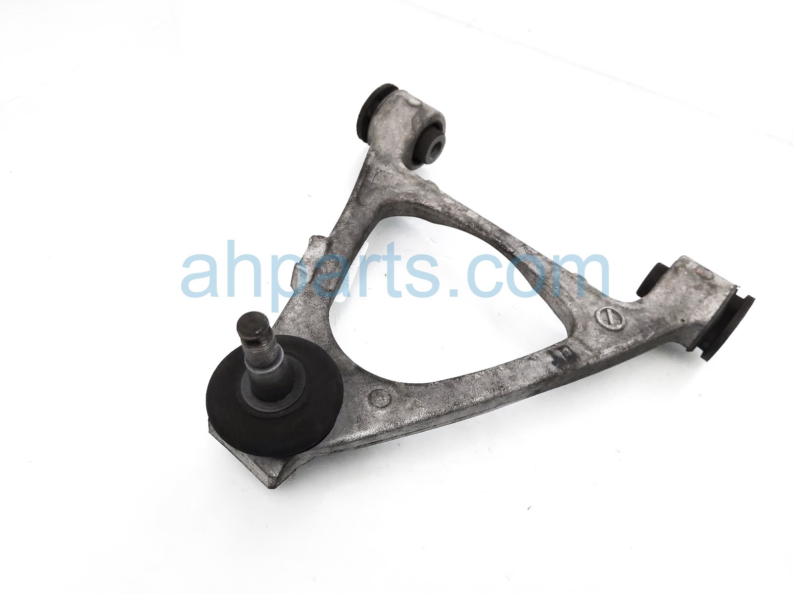 $69 Mazda FR/LH UPPER CONTROL ARM