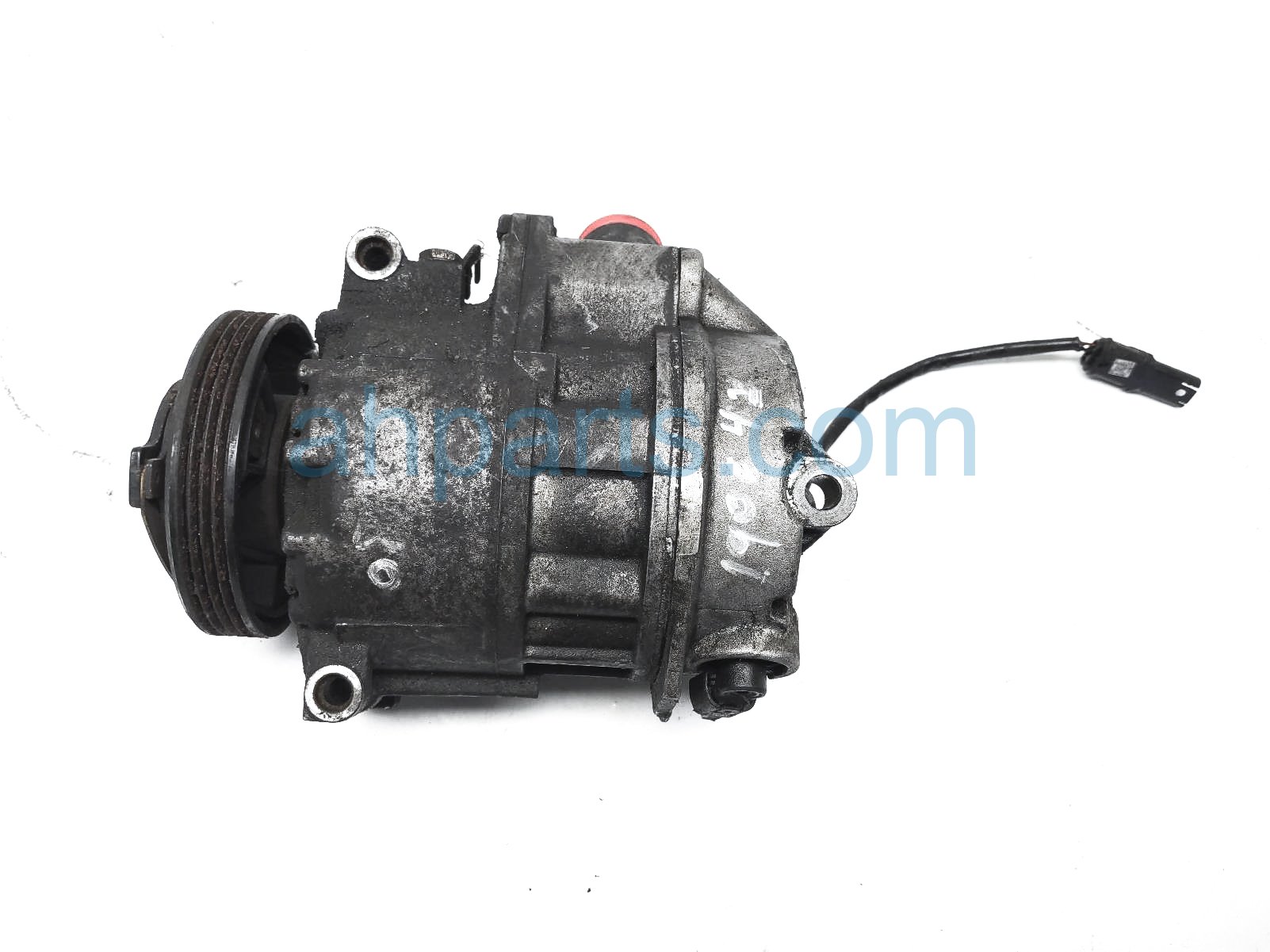 $175 BMW AC PUMP / COMPRESSOR