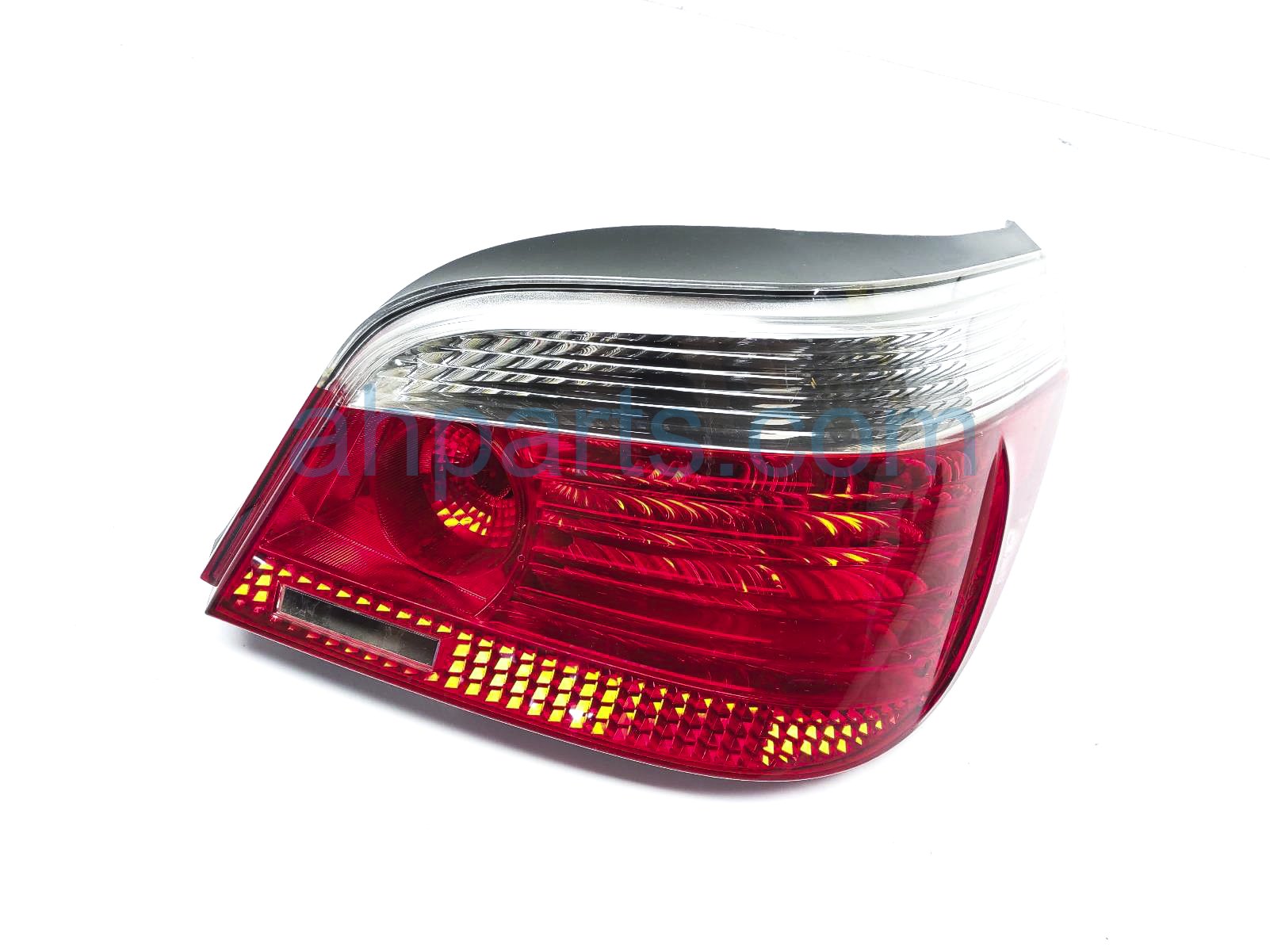 $50 BMW RH TAIL LAMP / LIGHT (ON BODY)