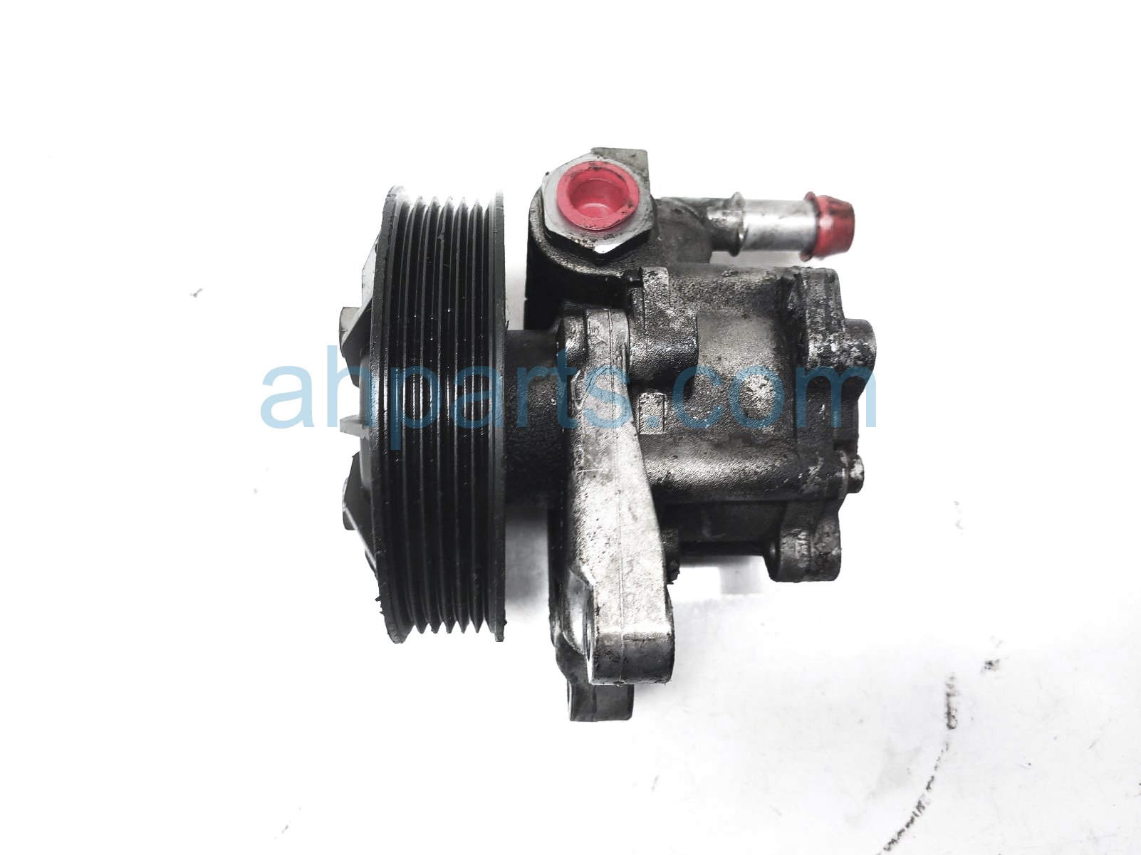 $65 BMW POWER STEERING PUMP ASSY