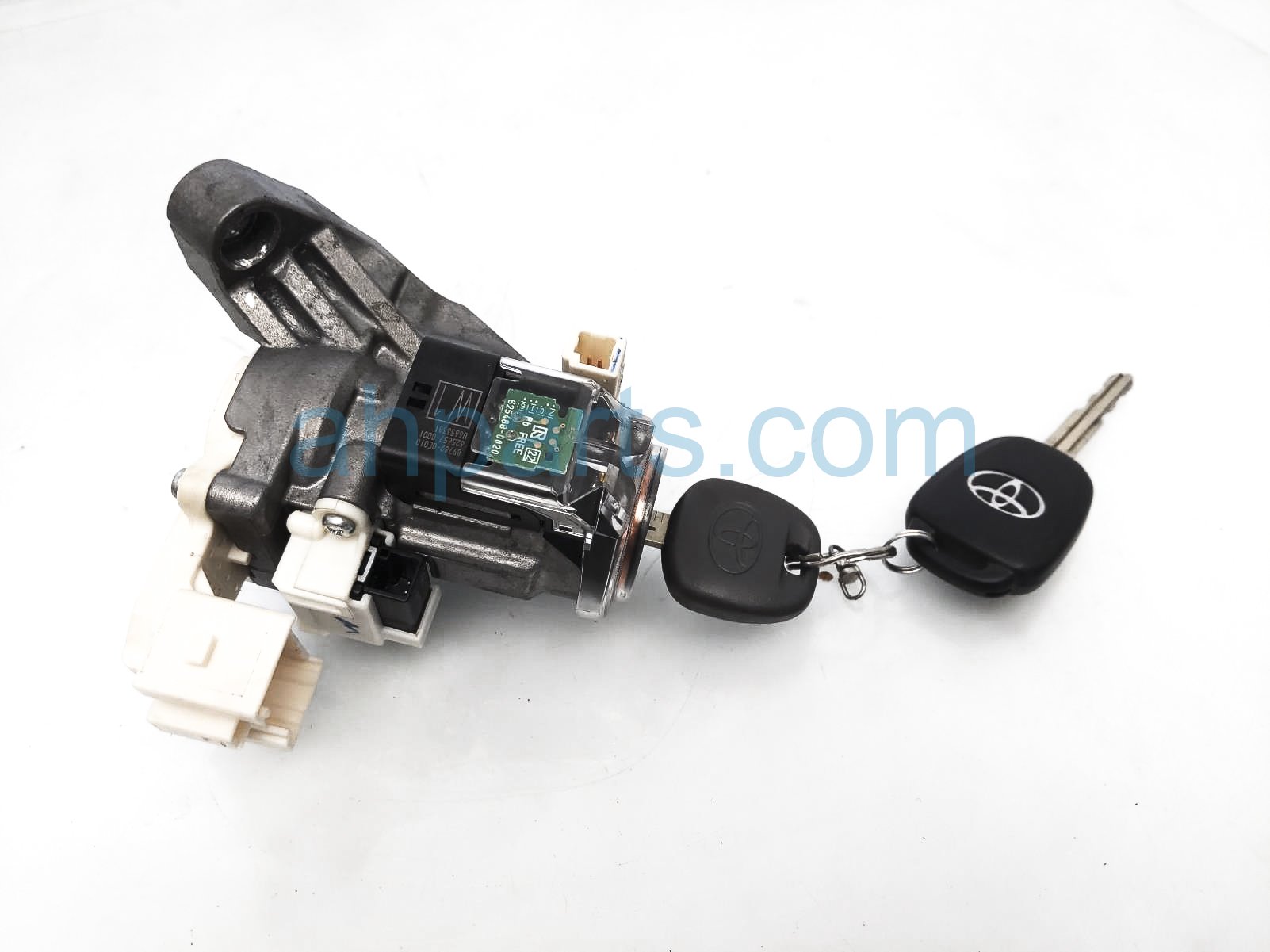 $59 Toyota A/T IGNITION SWITCH W/ KEY