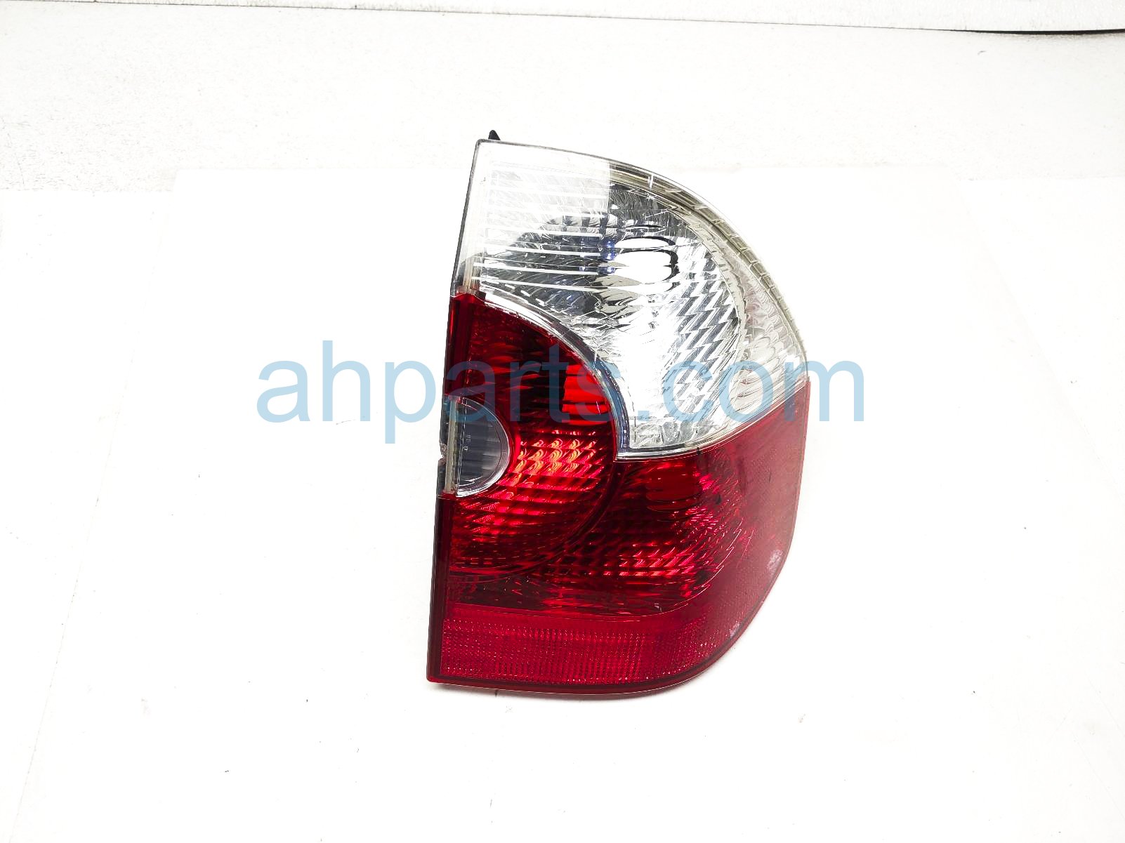 $60 BMW RH TAIL LAMP / LIGHT - NOTES