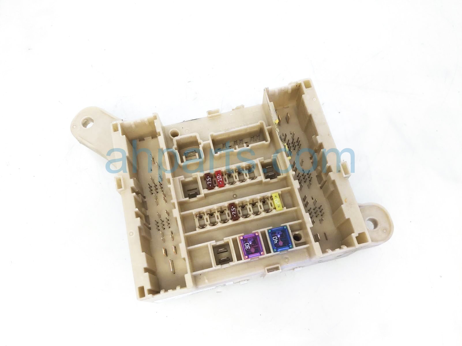 $45 Honda REAR JUNCTION FUSE BOX - NOTES