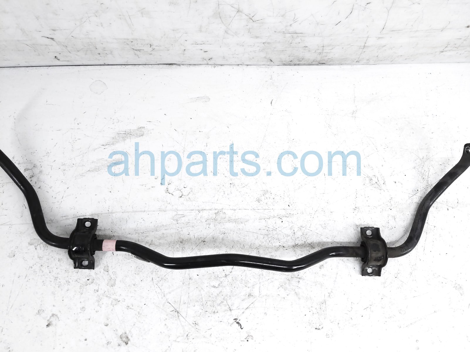 $50 Honda FRONT STABILIZER / SWAY BAR - 1.5L