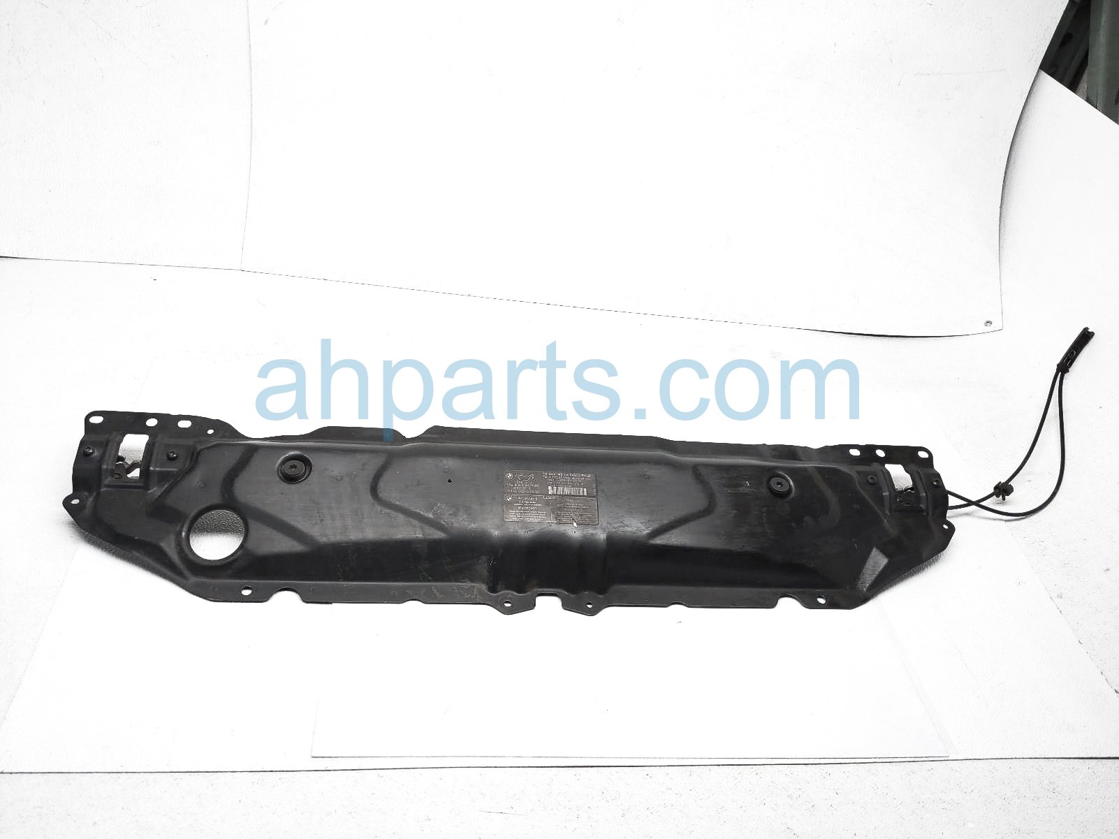 $50 BMW UPPER RADIATOR SUPPORT ASSY