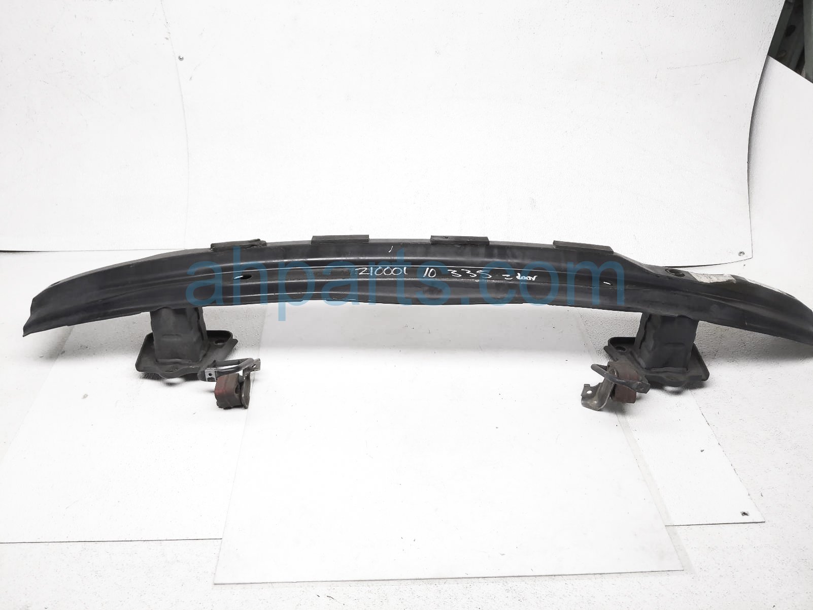 $125 BMW FRONT BUMPER REINFORCEMENT BAR