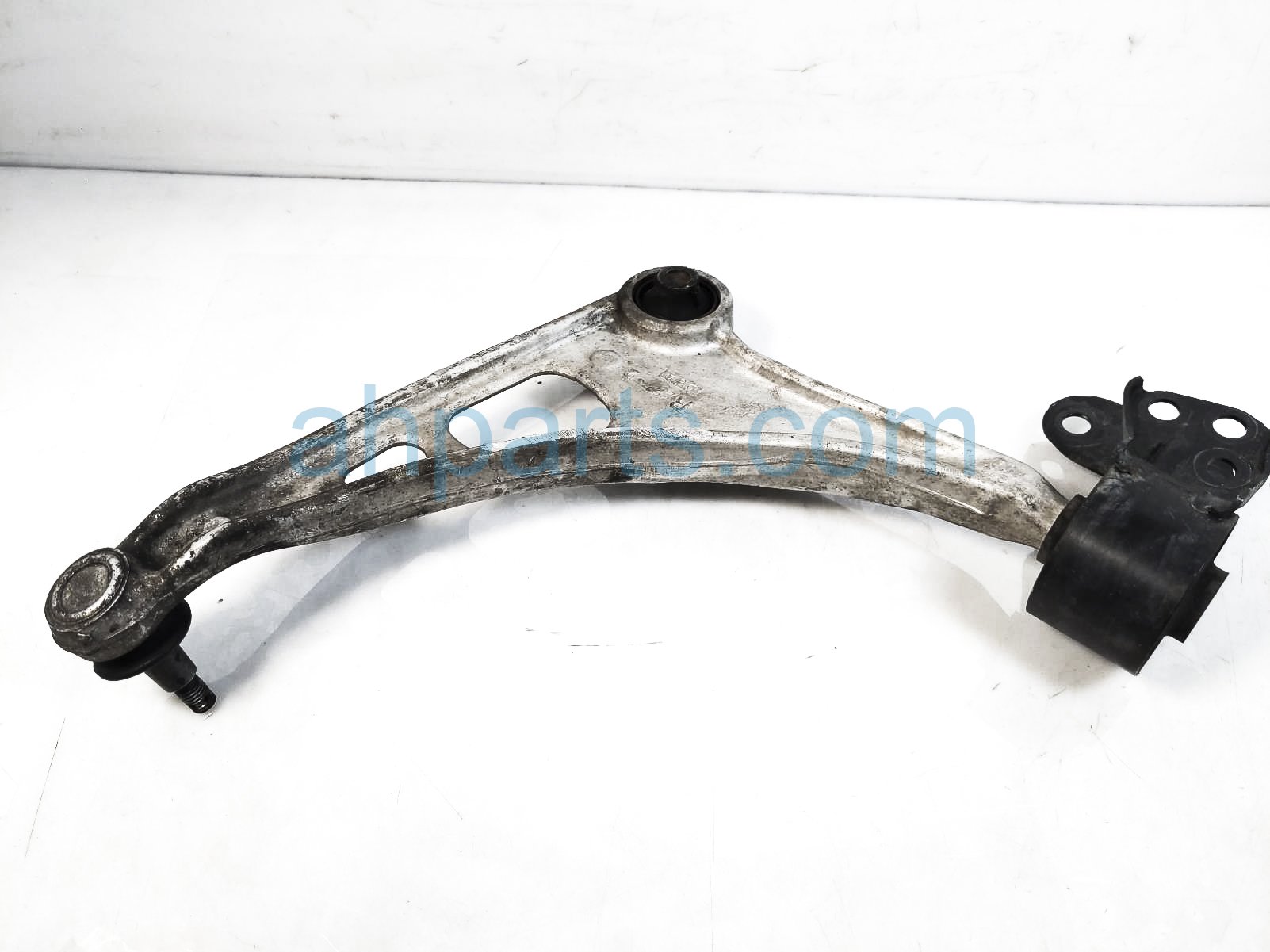 $115 Acura FR/RH LOWER CONTROL ARM*