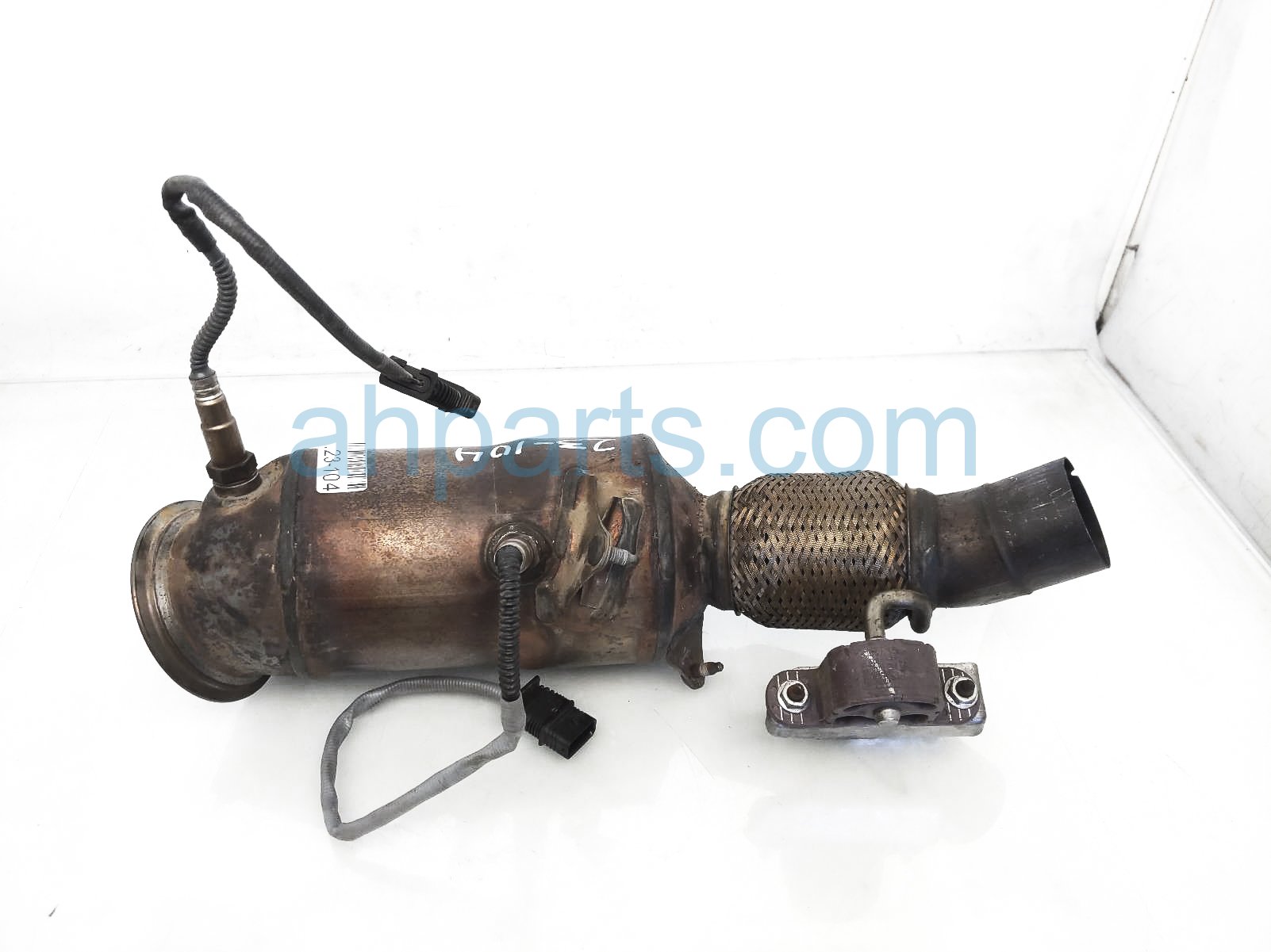 $500 BMW EXHAUST CONVERTER - 2.0L HYBRID