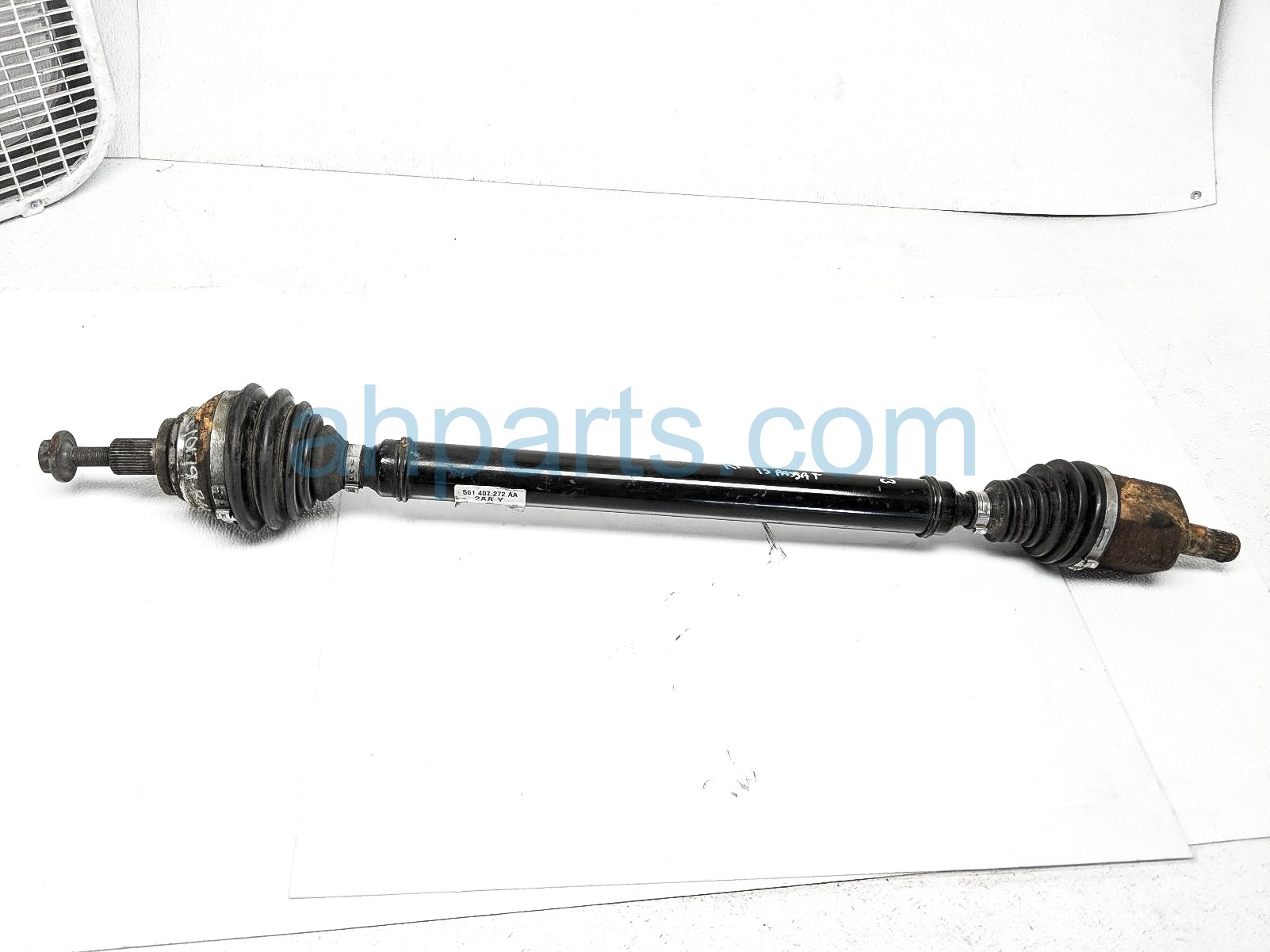 $65 Volkswagen FR/RH AXLE DRIVE SHAFT - 1.8L