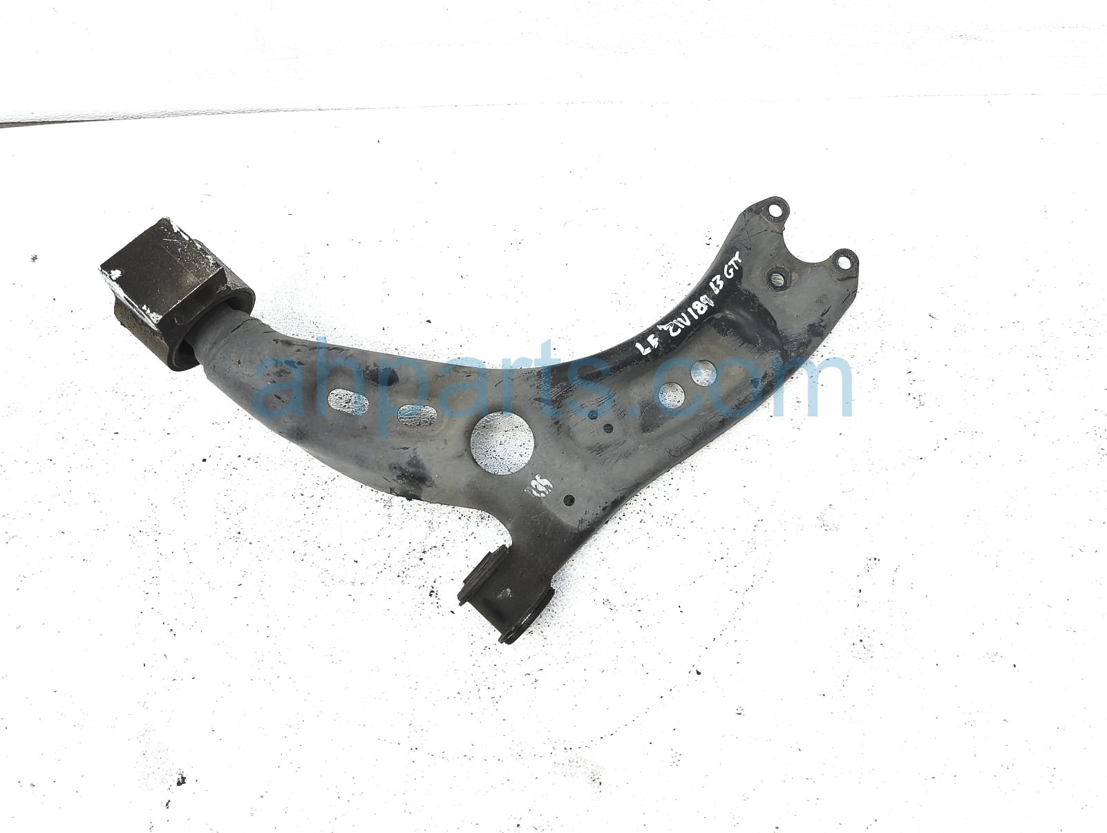 $50 Volkswagen FR/LH LOWER CONTROL ARM