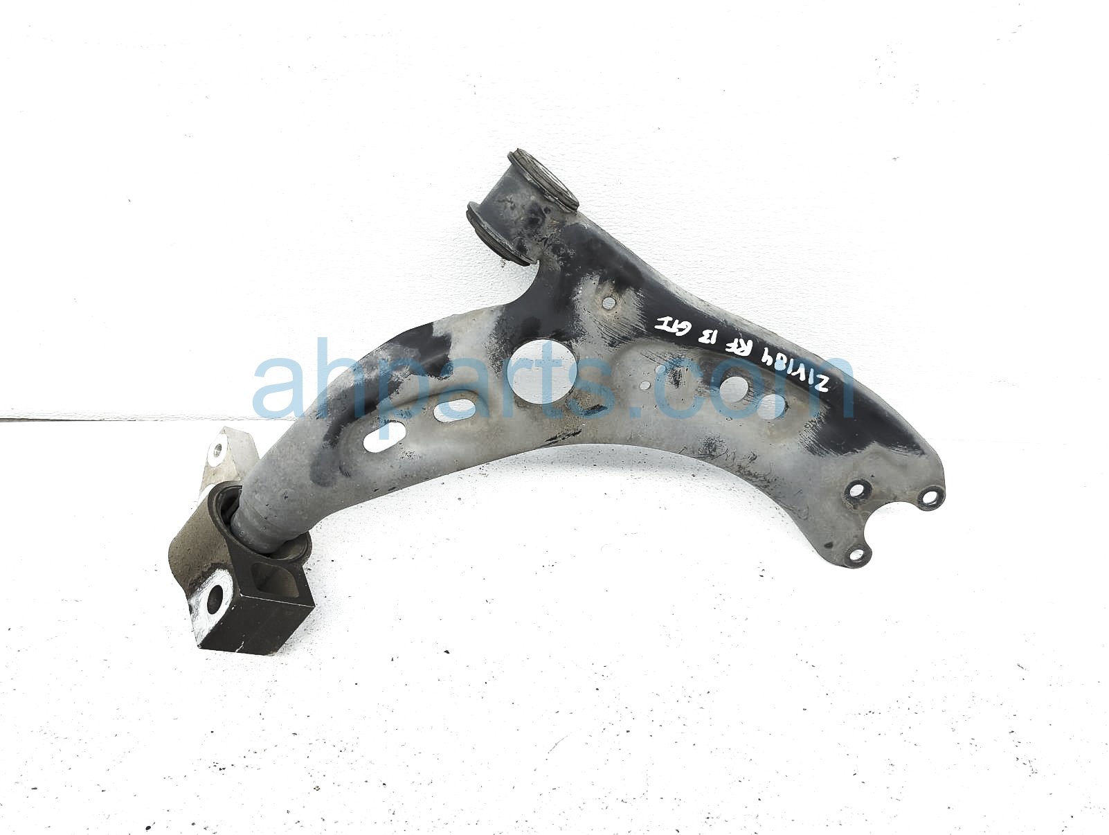 $45 Volkswagen FR/RH LOWER CONTROL ARM