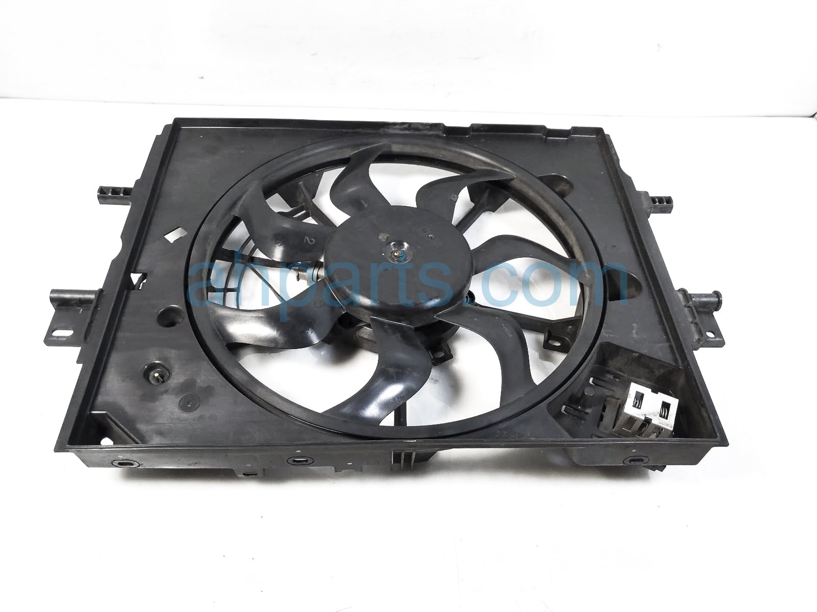 $125 Nissan RADIATOR FAN ASSEMBLY