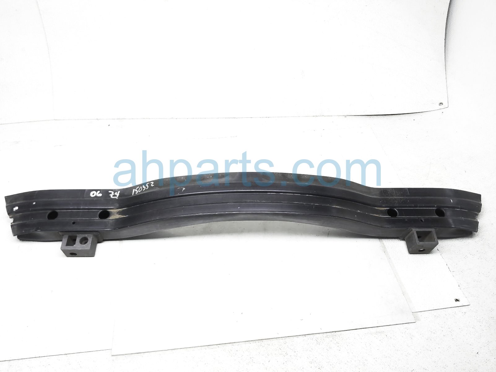 $100 BMW FRONT BUMPER REINFORCEMENT BAR