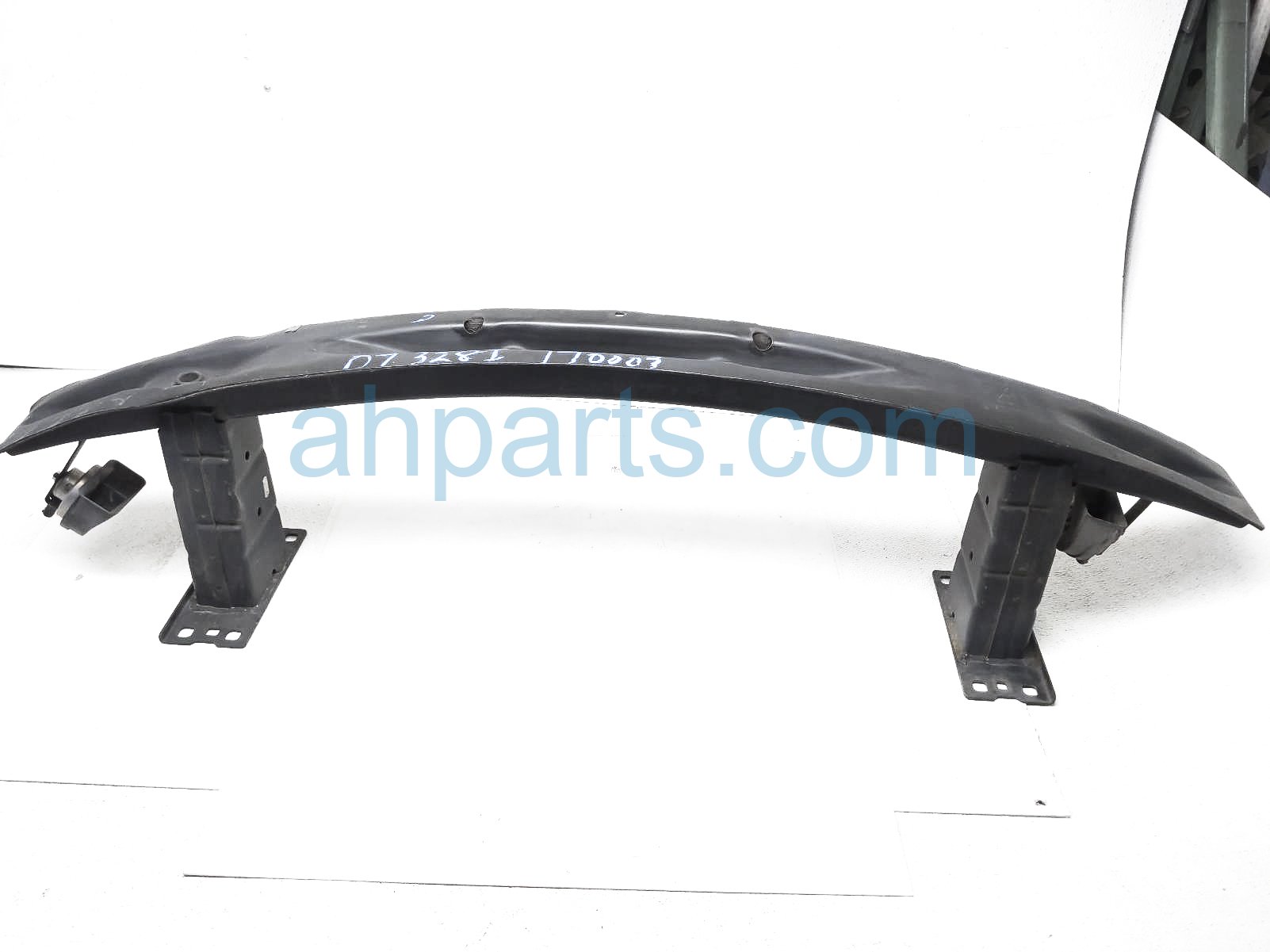 $125 BMW FRONT BUMPER REINFORCEMENT BAR