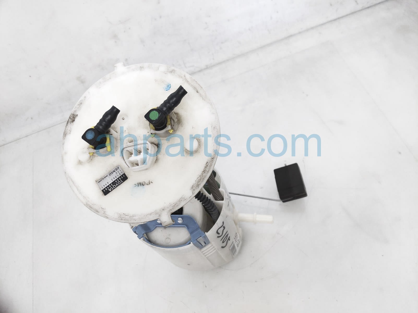 $99 Lexus GAS / FUEL PUMP (TANK MOUNTED)