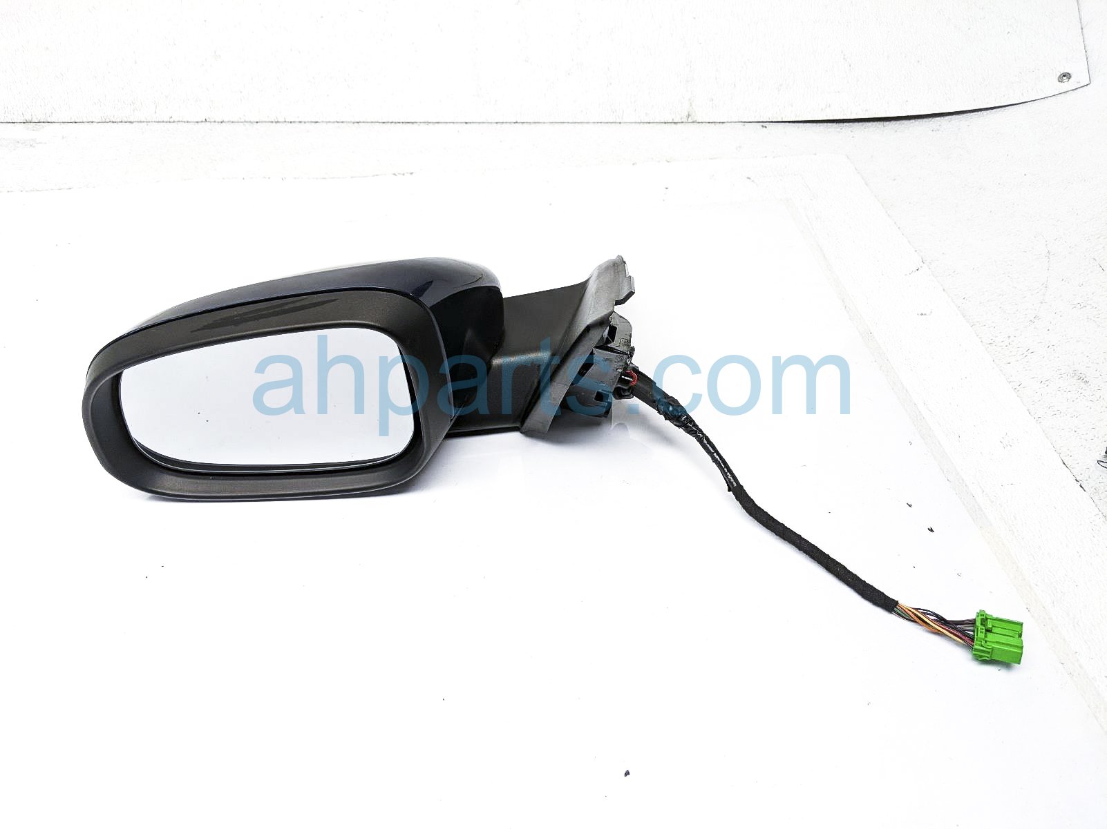 $100 Volvo LH SIDE VIEW MIRROR - BLUE -NO BLIS