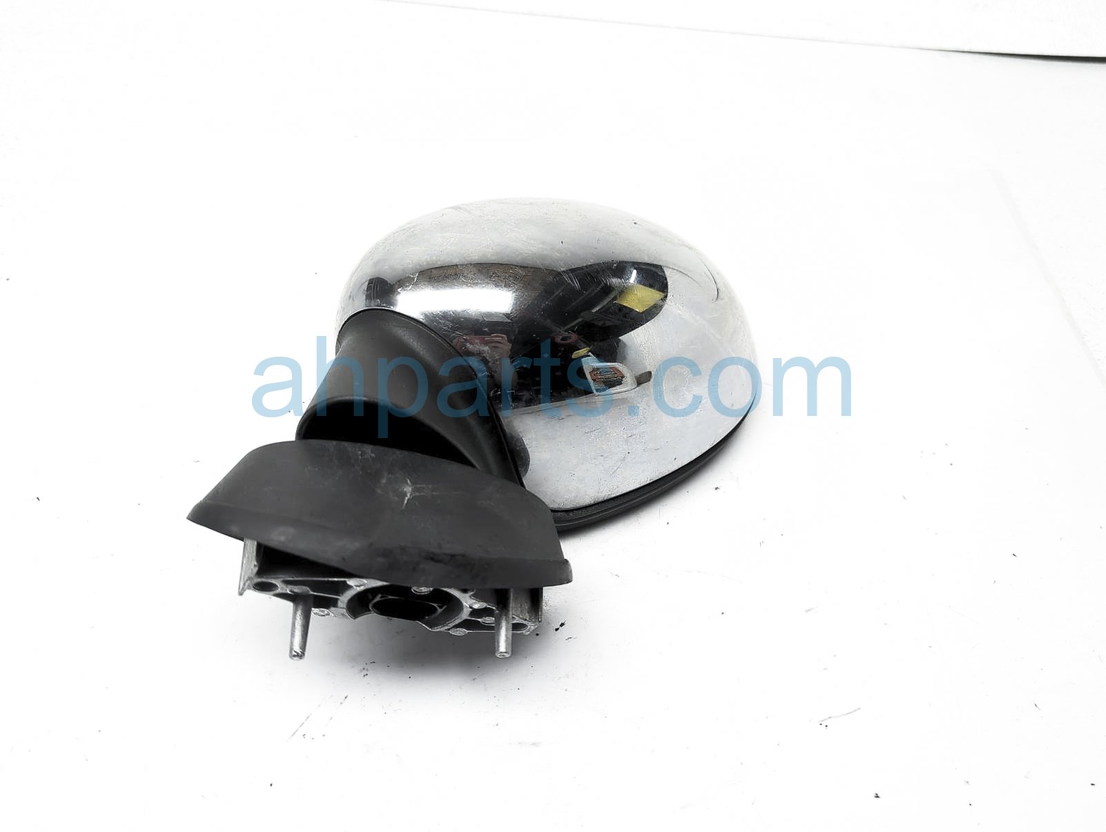 $50 BMW LH SIDE VIEW MIRROR - CHROME HOUSING