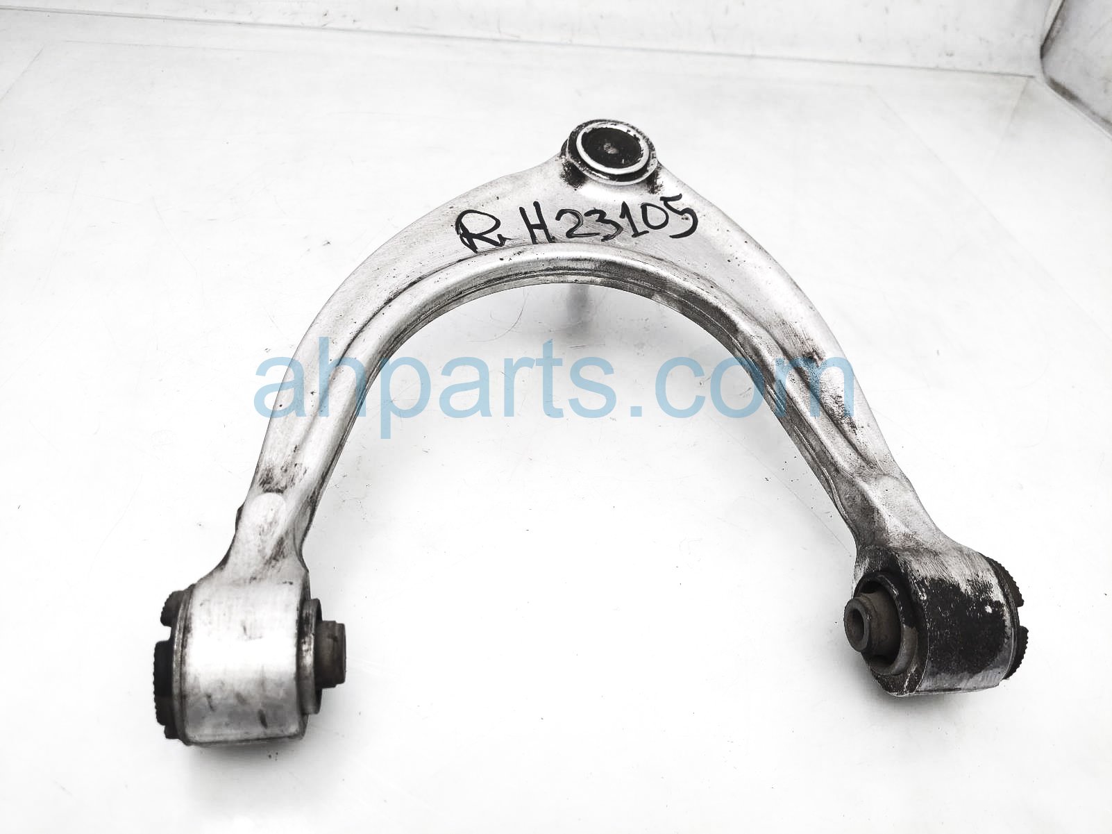 $90 Lexus FR/RH UPPER CONTROL ARM