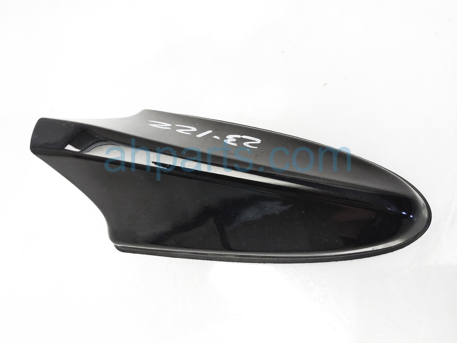 $60 Kia ROOF ANTENNA ASSY - BLACK