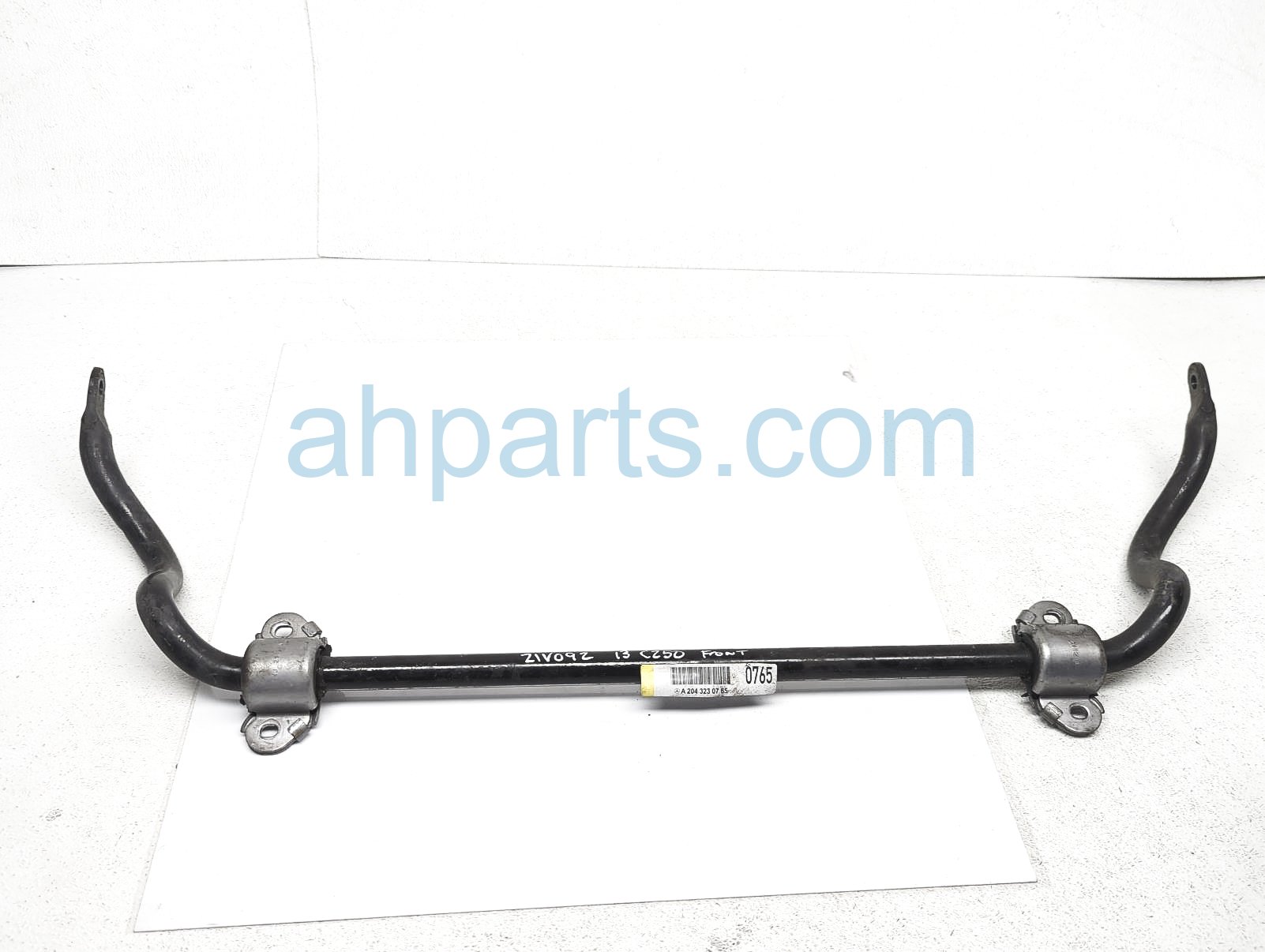 $70 Mercedes FRONT STABILIZER / SWAY BAR