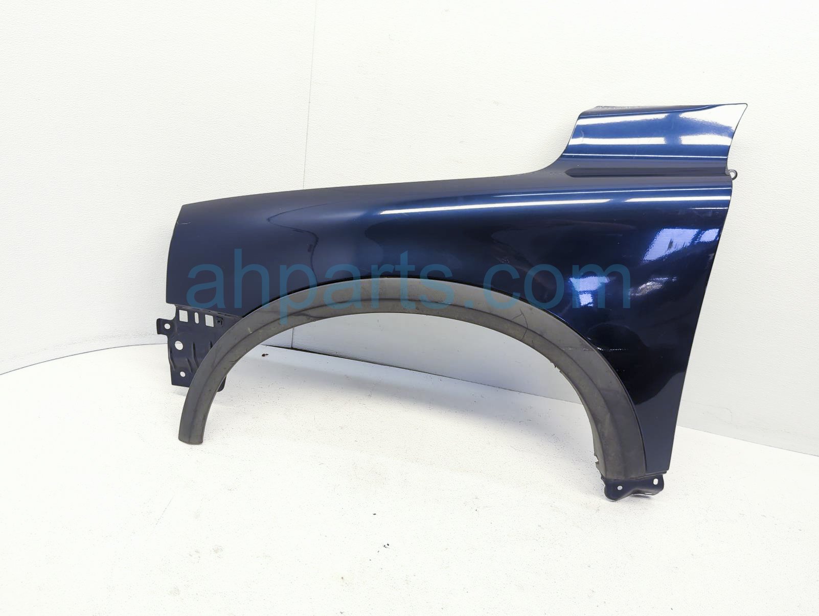 $145 Volvo LH FENDER - BLUE