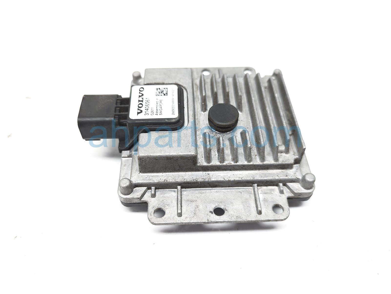 $75 Volvo LH COLLISION WARNING SENSOR MODULE