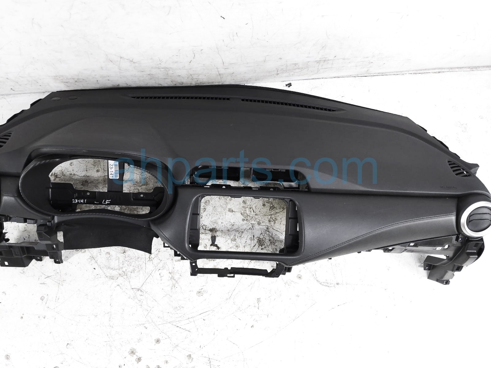 $499 Nissan DASHBOARD W/ AIRBAG - BLACK