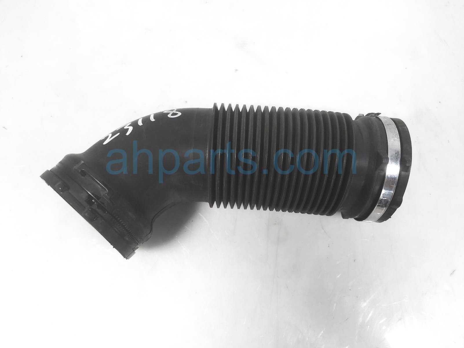 $50 Volvo AIR INTAKE HOSE - 2.0L