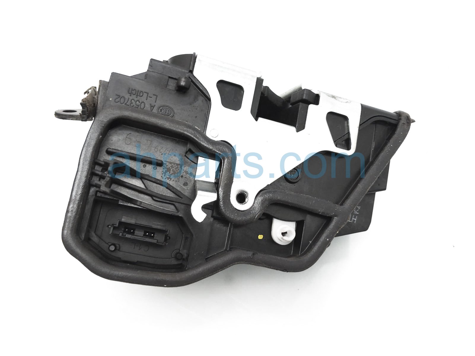 $45 BMW RR/LH DOOR LOCK ACTUATOR - SDN