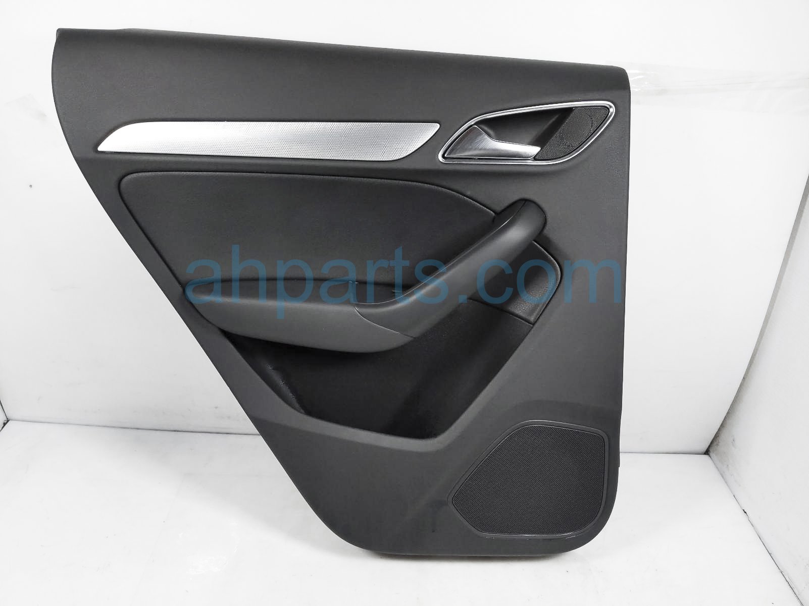 $85 Audi RR/LH INTERIOR DOOR PANEL - BLACK