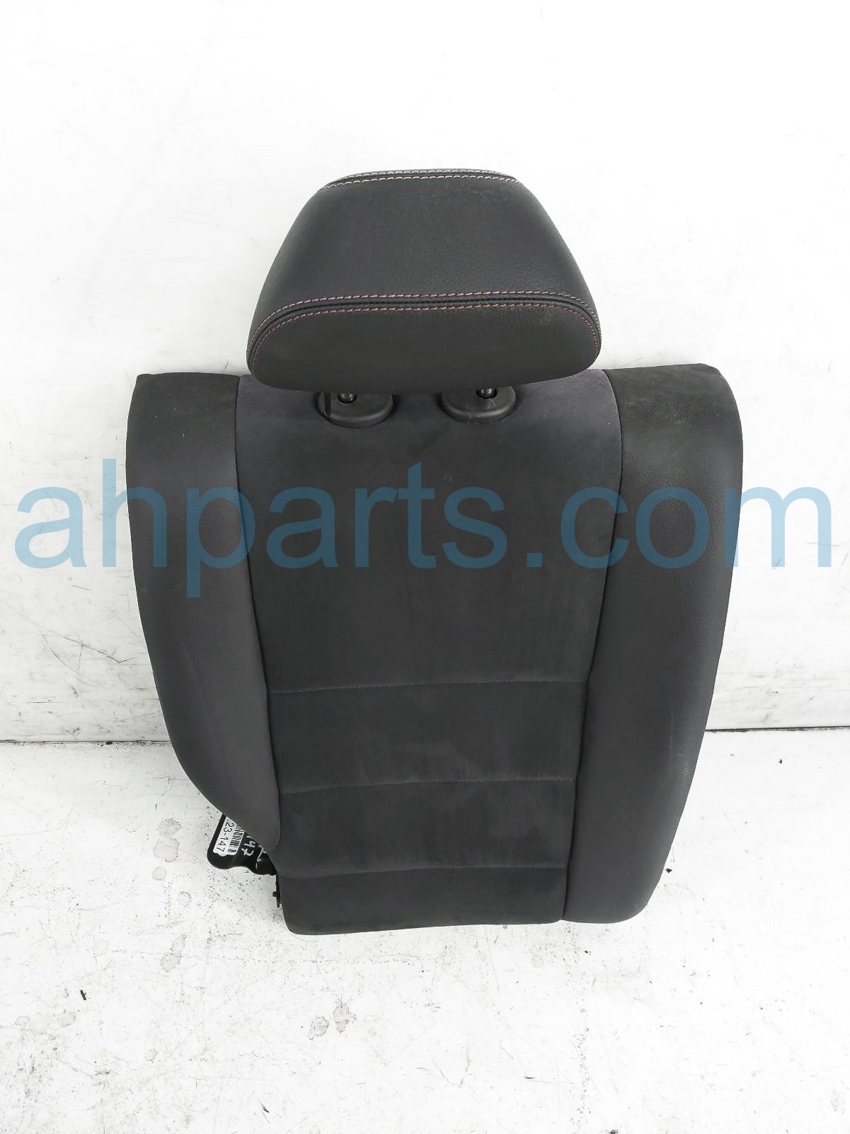 $75 Mercedes RR/RH TOP SEAT CUSHION - BLACK SPRT